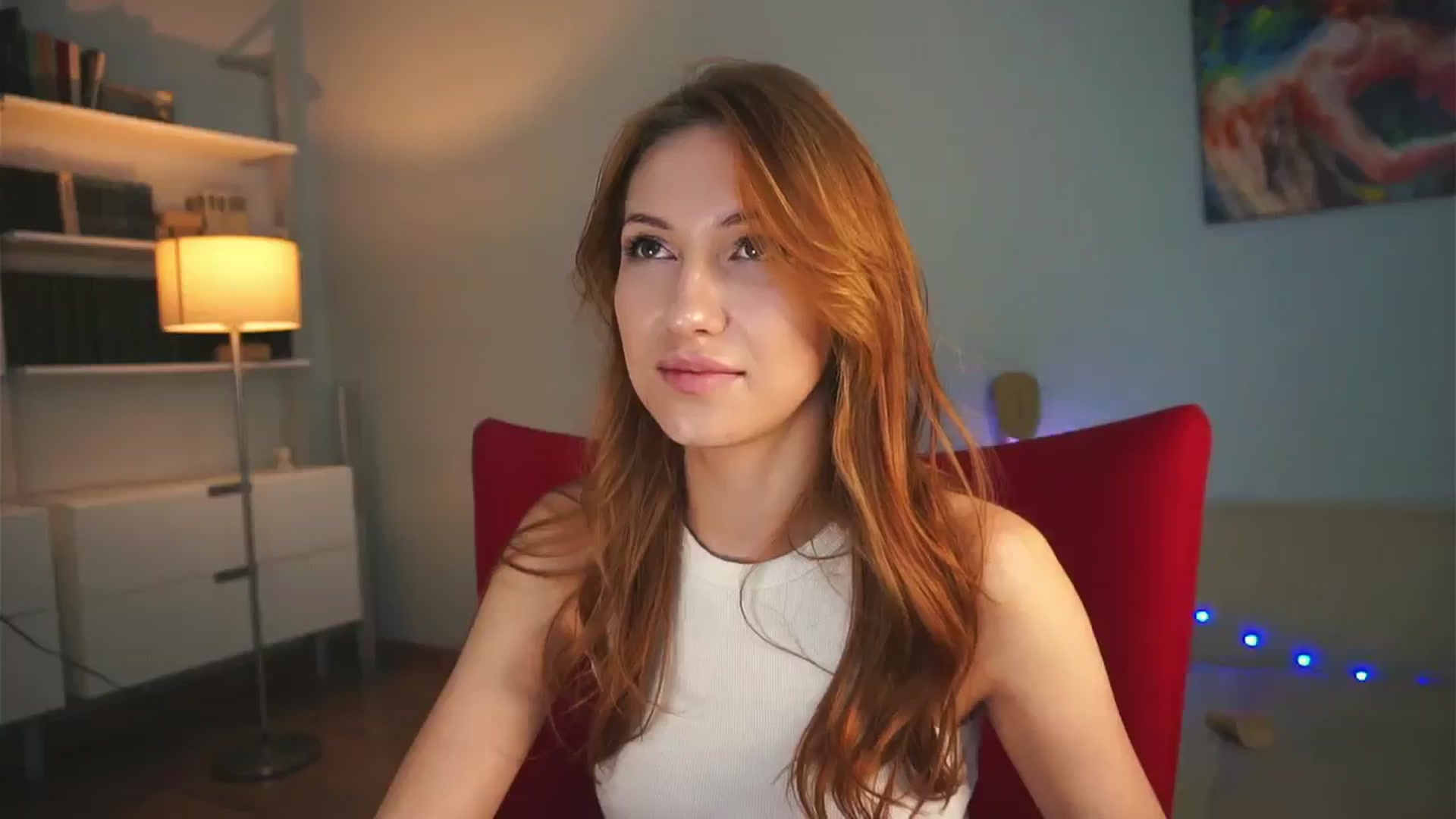 Gallery image thumbnail from LovelyGin's myfreecams stream on, 10/09/2024, 18:32 image 3 of 20