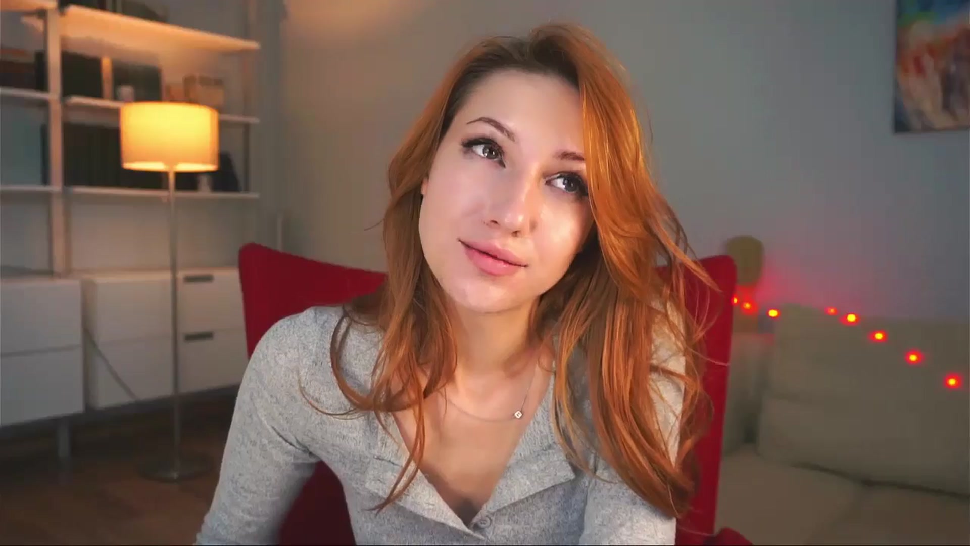 Gallery image thumbnail from LovelyGin's myfreecams stream on, 10/15/2024, 15:07 image 11 of 20