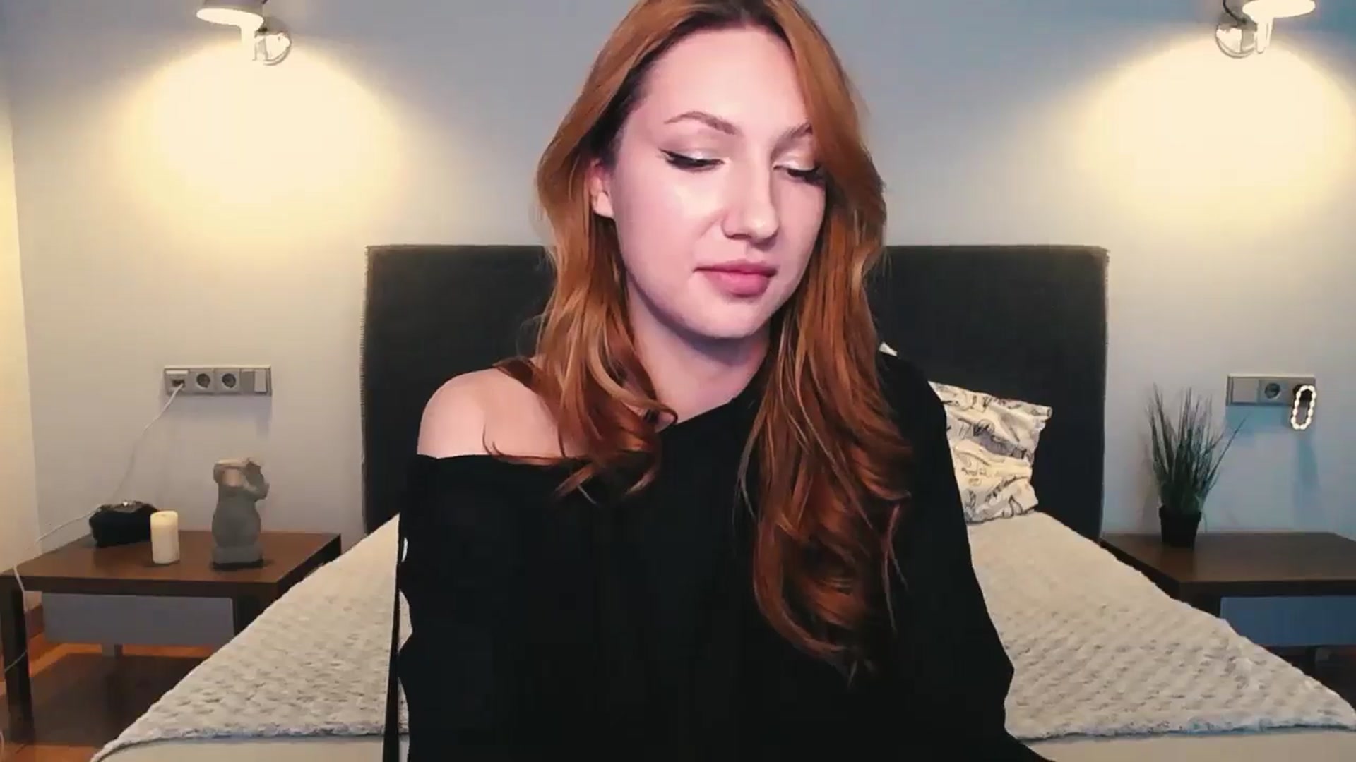 Gallery image thumbnail from LovelyGin's myfreecams stream on, 10/16/2024, 15:35 image 6 of 20