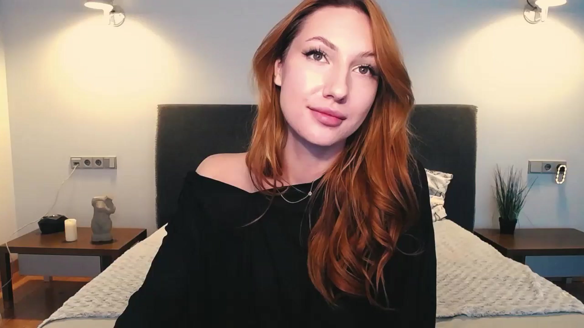 Gallery image thumbnail from LovelyGin's myfreecams stream on, 10/16/2024, 15:35 image 5 of 20