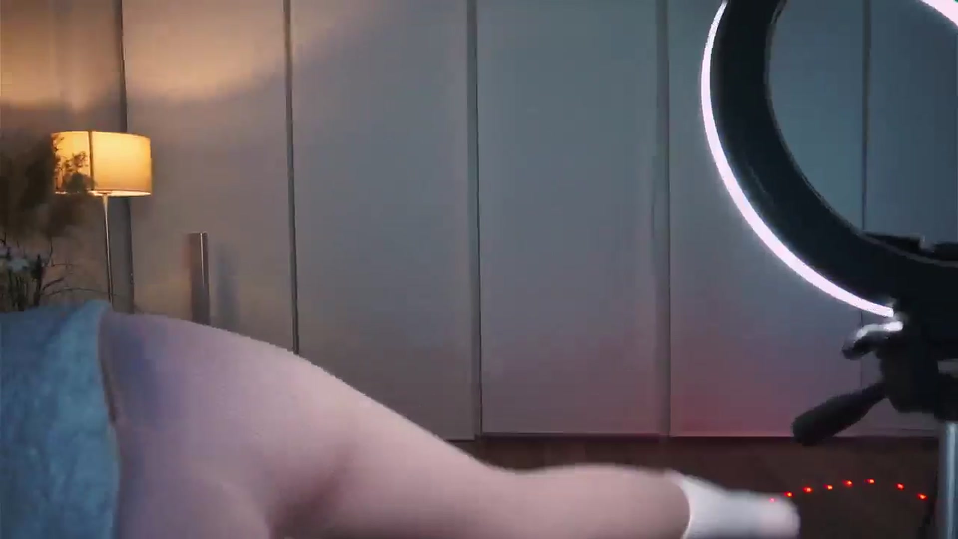 Gallery image thumbnail from LovelyGin's myfreecams stream on, 10/28/2024, 19:57 image 20 of 20