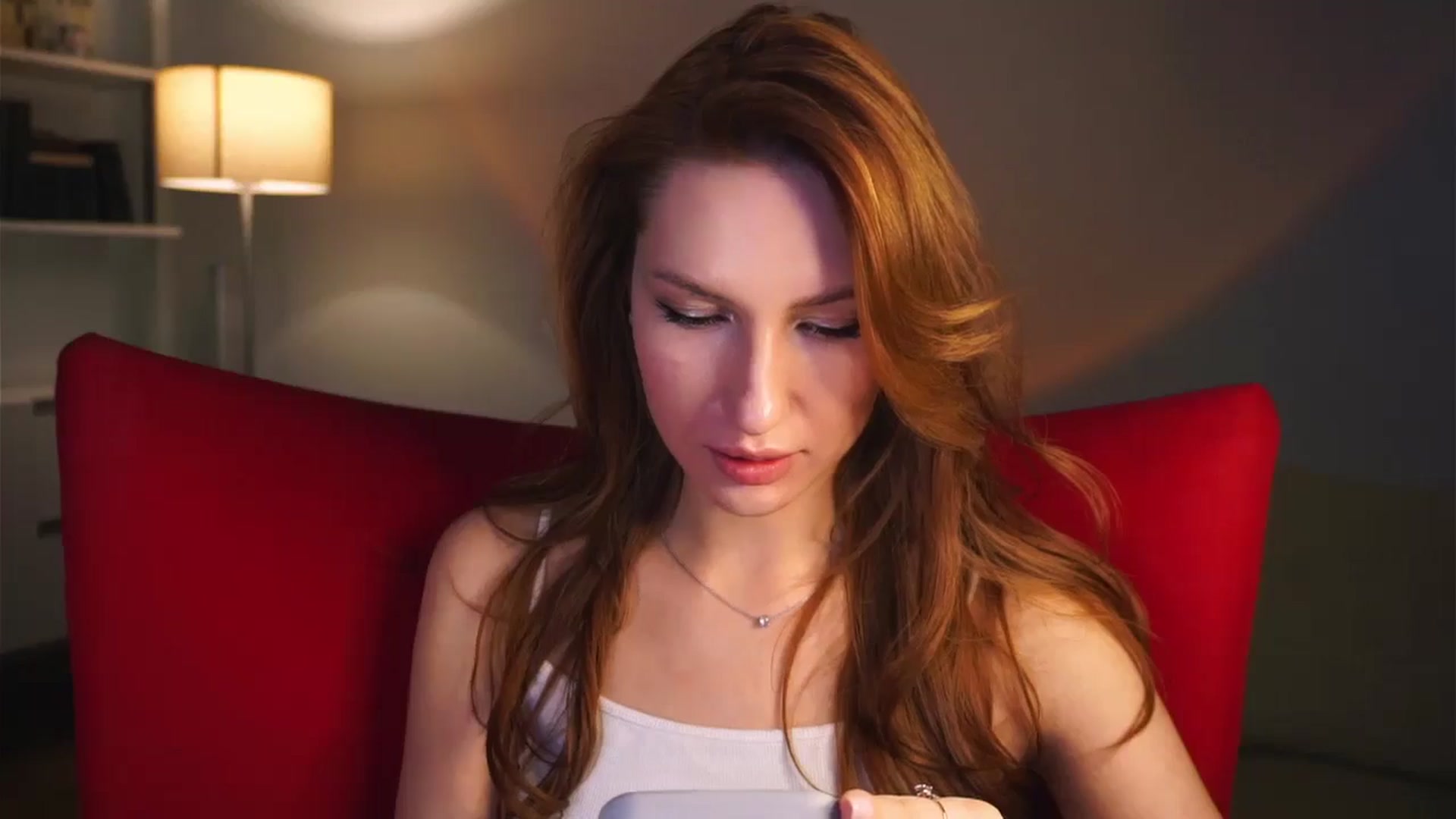 Gallery image thumbnail from LovelyGin's myfreecams stream on, 11/06/2024, 18:25 image 12 of 20