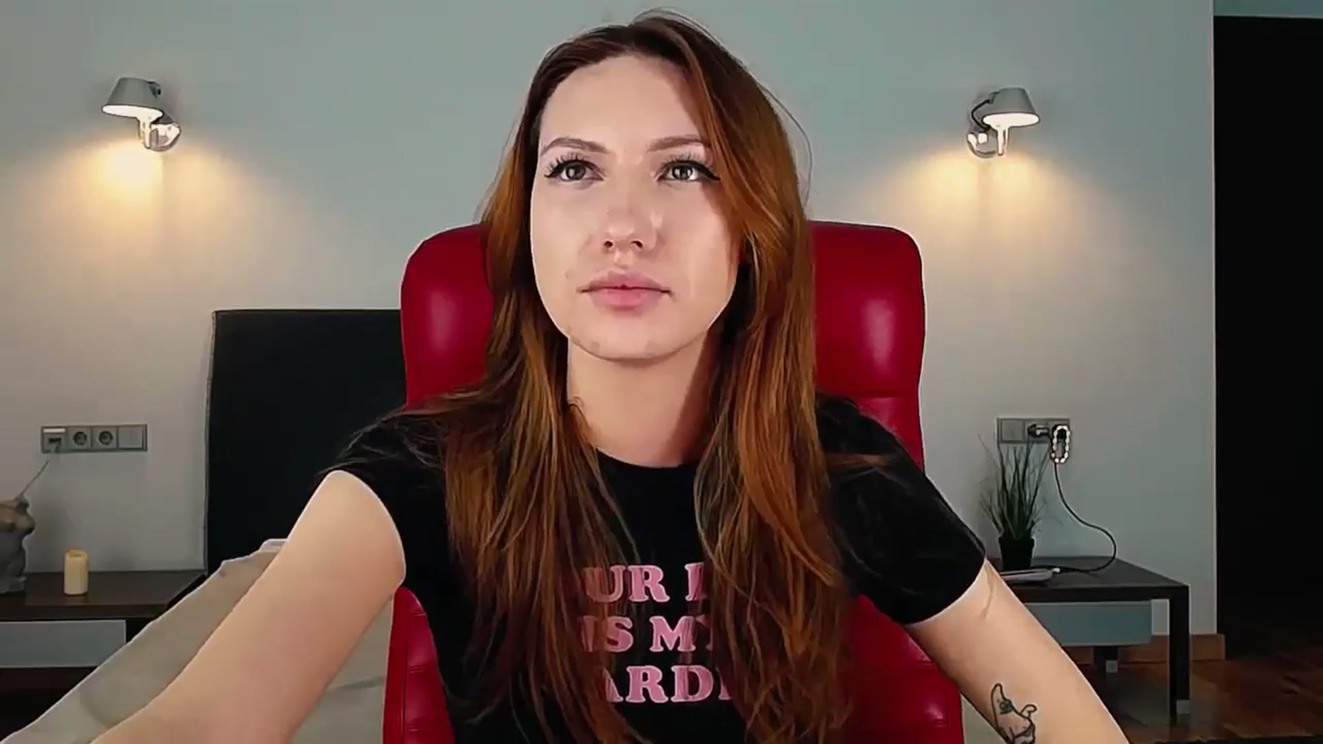 Gallery image thumbnail from LovelyGin's myfreecams stream on, 11/14/2024, 20:05 image 13 of 20