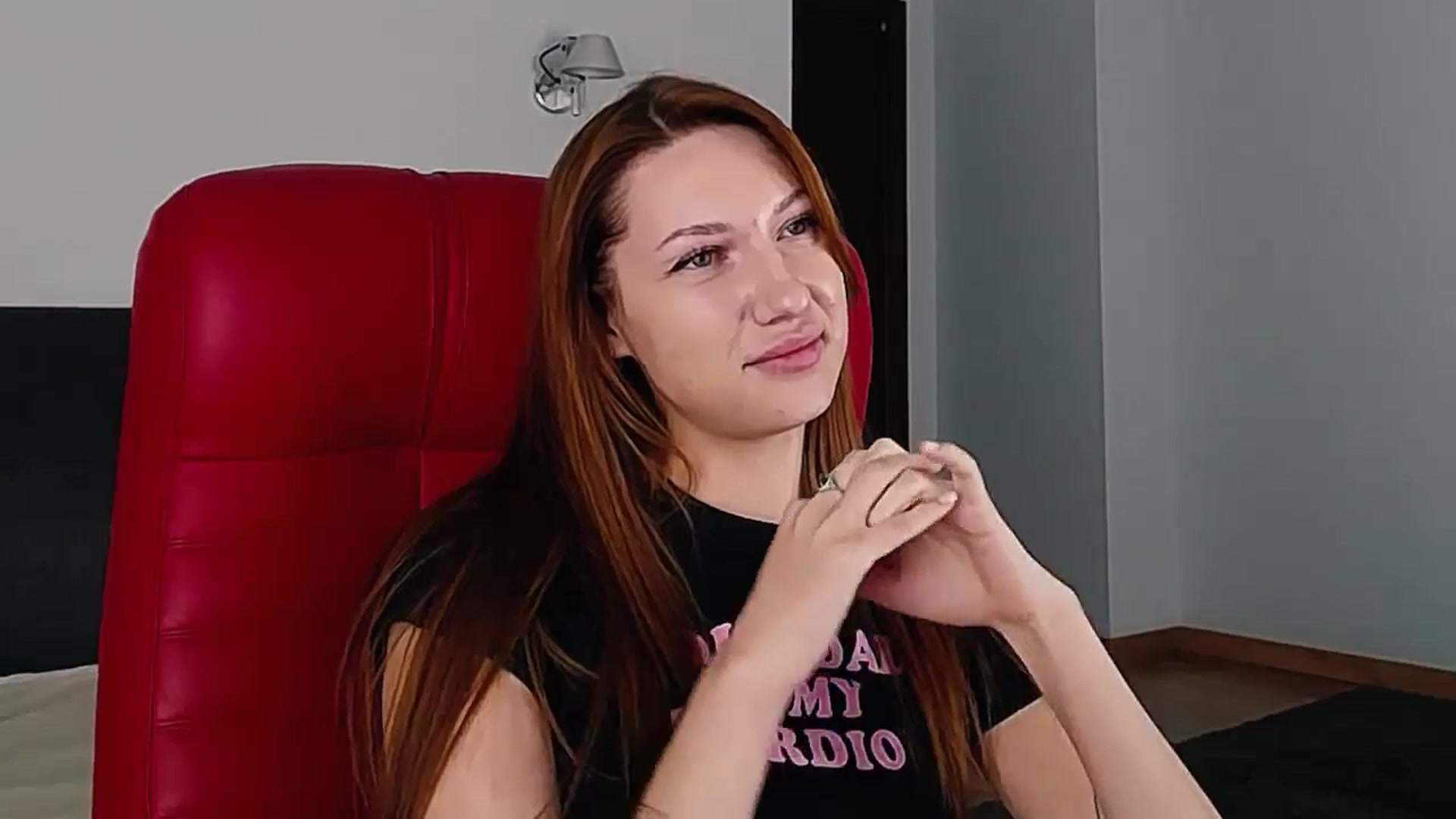 Gallery image thumbnail from LovelyGin's myfreecams stream on, 11/18/2024, 18:30 image 12 of 20