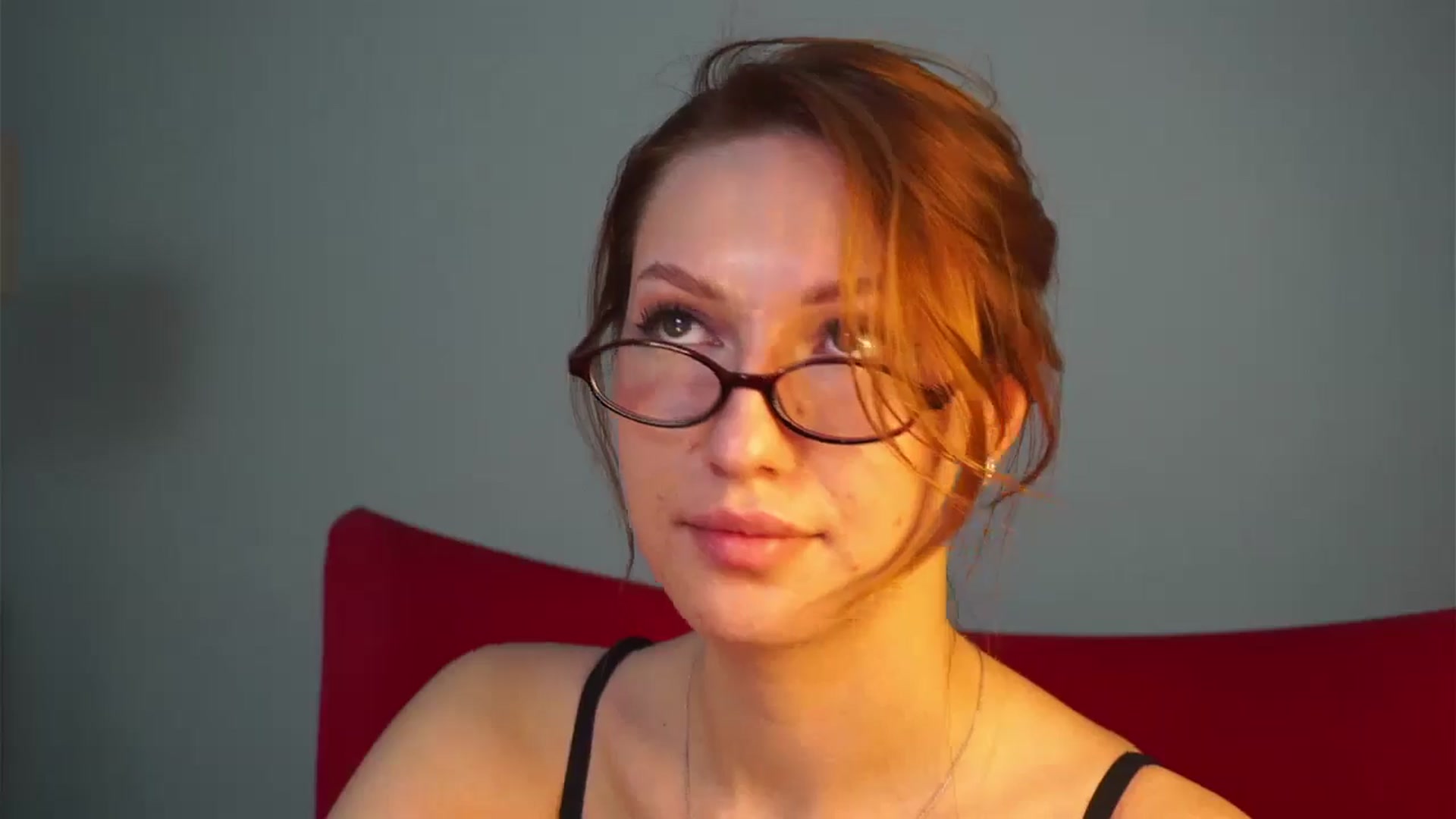 Gallery image thumbnail from LovelyGin's myfreecams stream on, 11/19/2024, 17:00 image 19 of 20