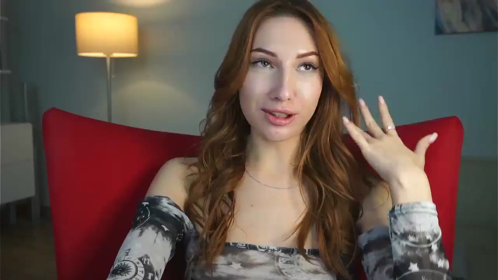 Gallery image thumbnail from LovelyGin's myfreecams stream on, 11/27/2024, 17:35 image 1 of 20