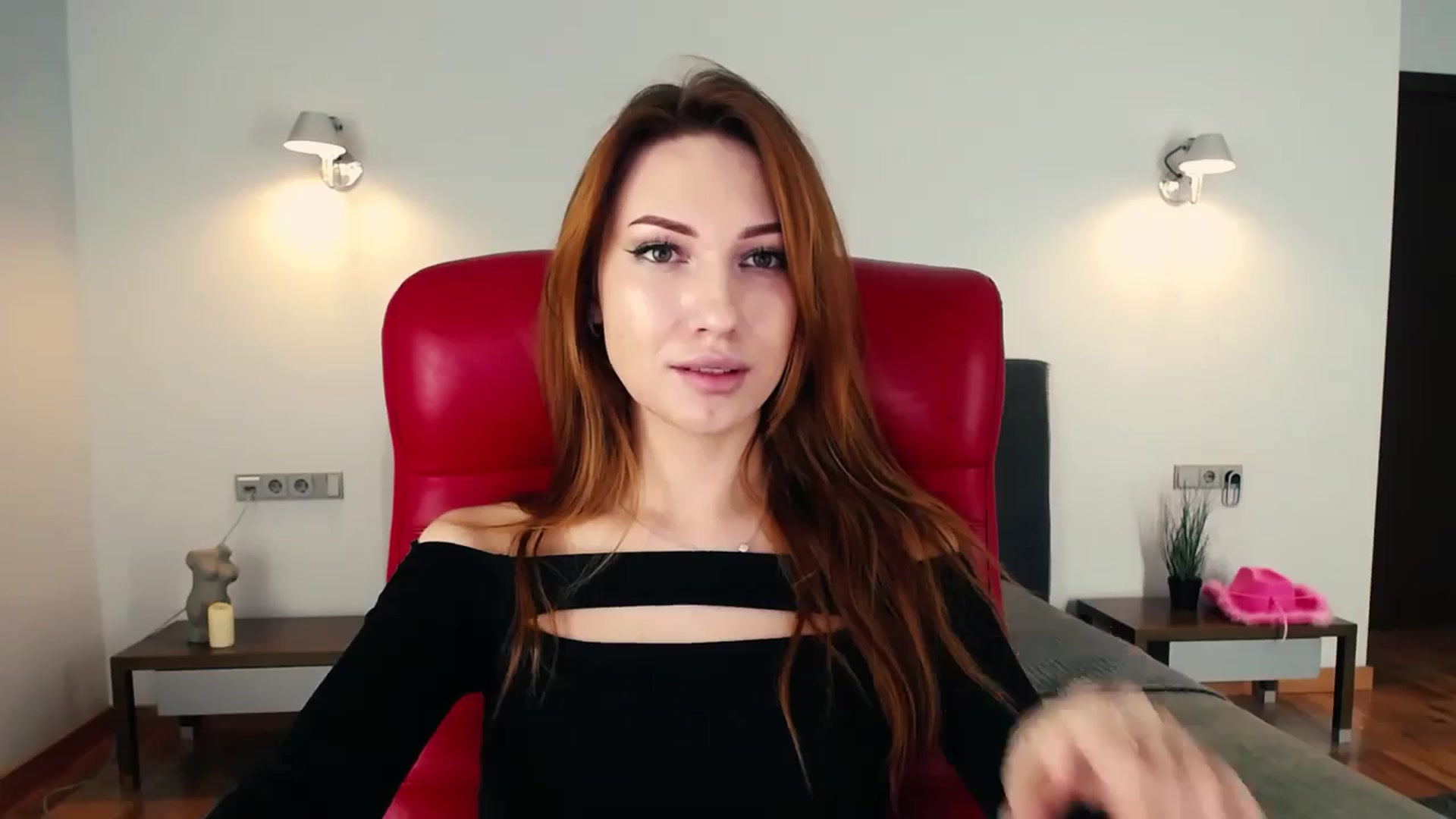 Gallery image thumbnail from LovelyGin's myfreecams stream on, 11/28/2024, 15:05 image 4 of 20