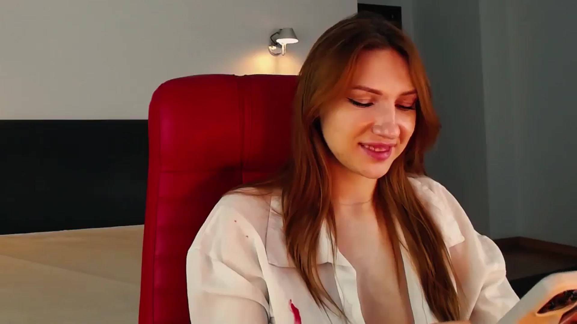 Gallery image thumbnail from LovelyGin's myfreecams stream on, 12/06/2024, 15:31 image 5 of 20