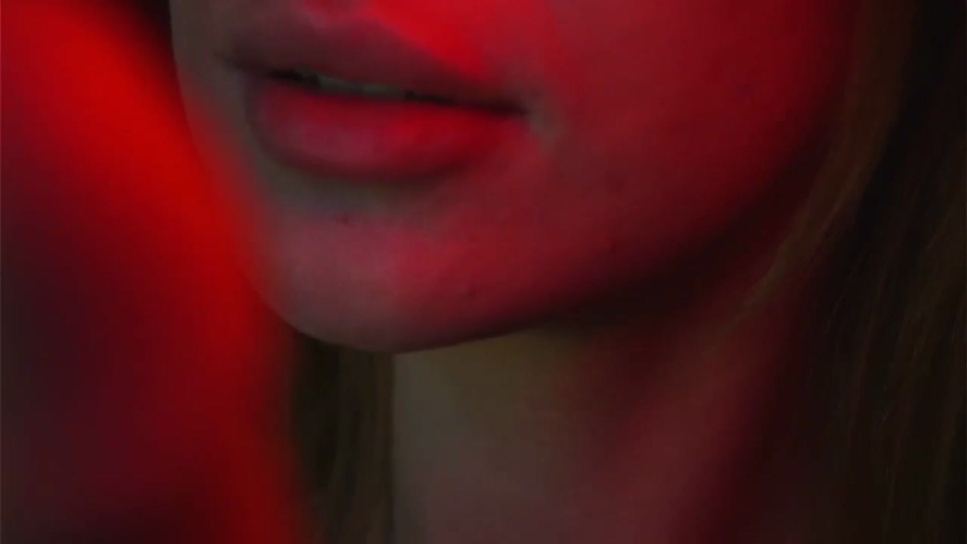 Gallery image thumbnail from LovelyGin's myfreecams stream on, 12/10/2024, 16:27 image 16 of 20