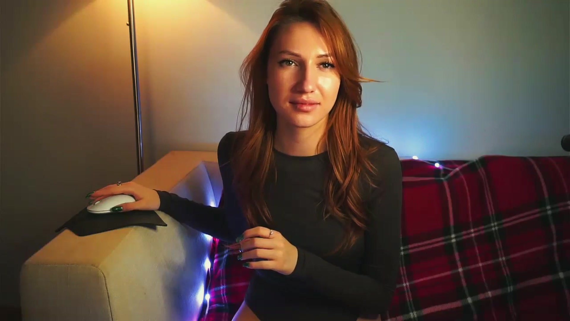 Gallery image thumbnail from LovelyGin's myfreecams stream on, 12/18/2024, 18:54 image 19 of 20