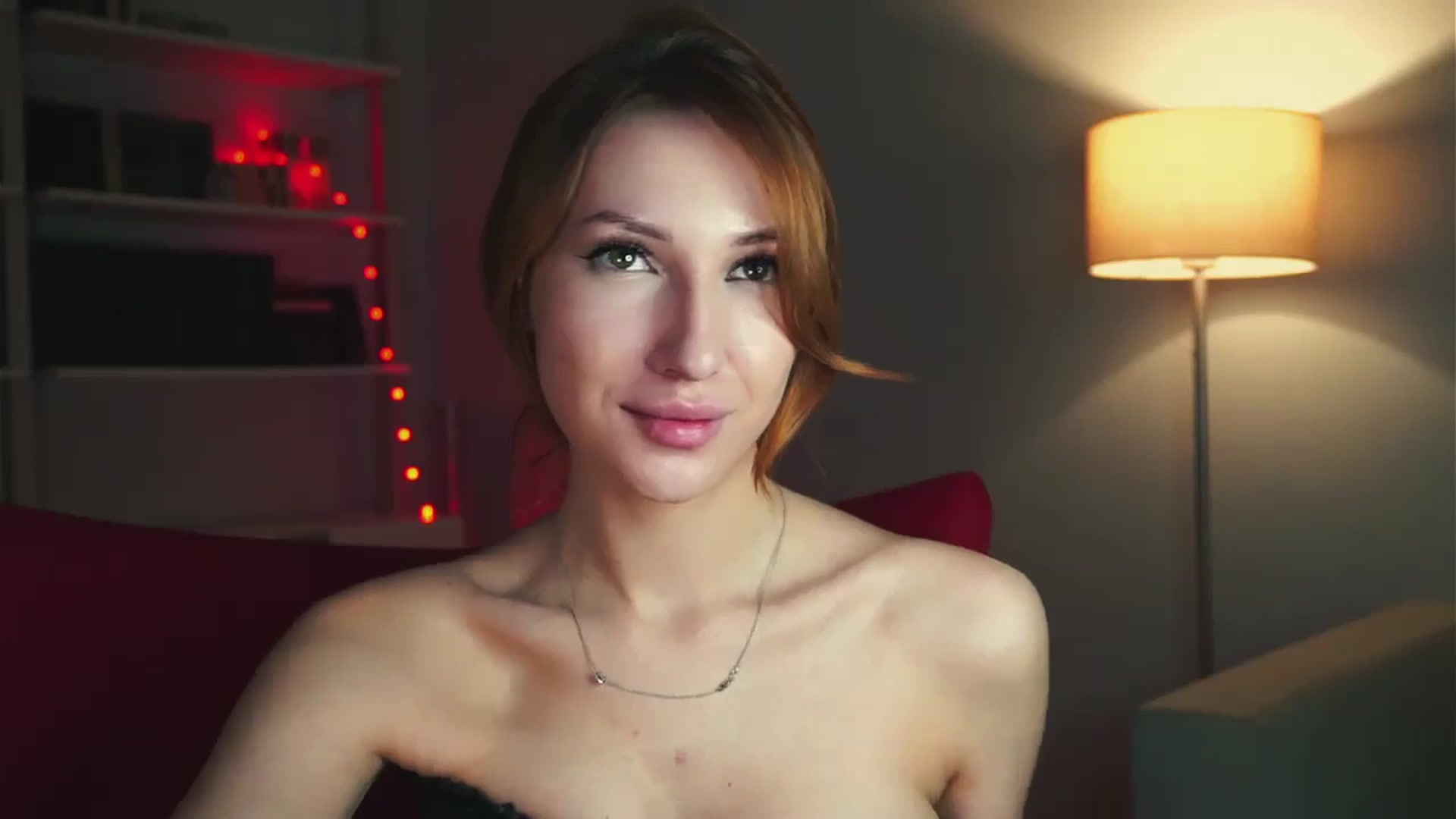 Gallery image thumbnail from LovelyGin's myfreecams stream on, 12/20/2024, 15:38 image 18 of 20