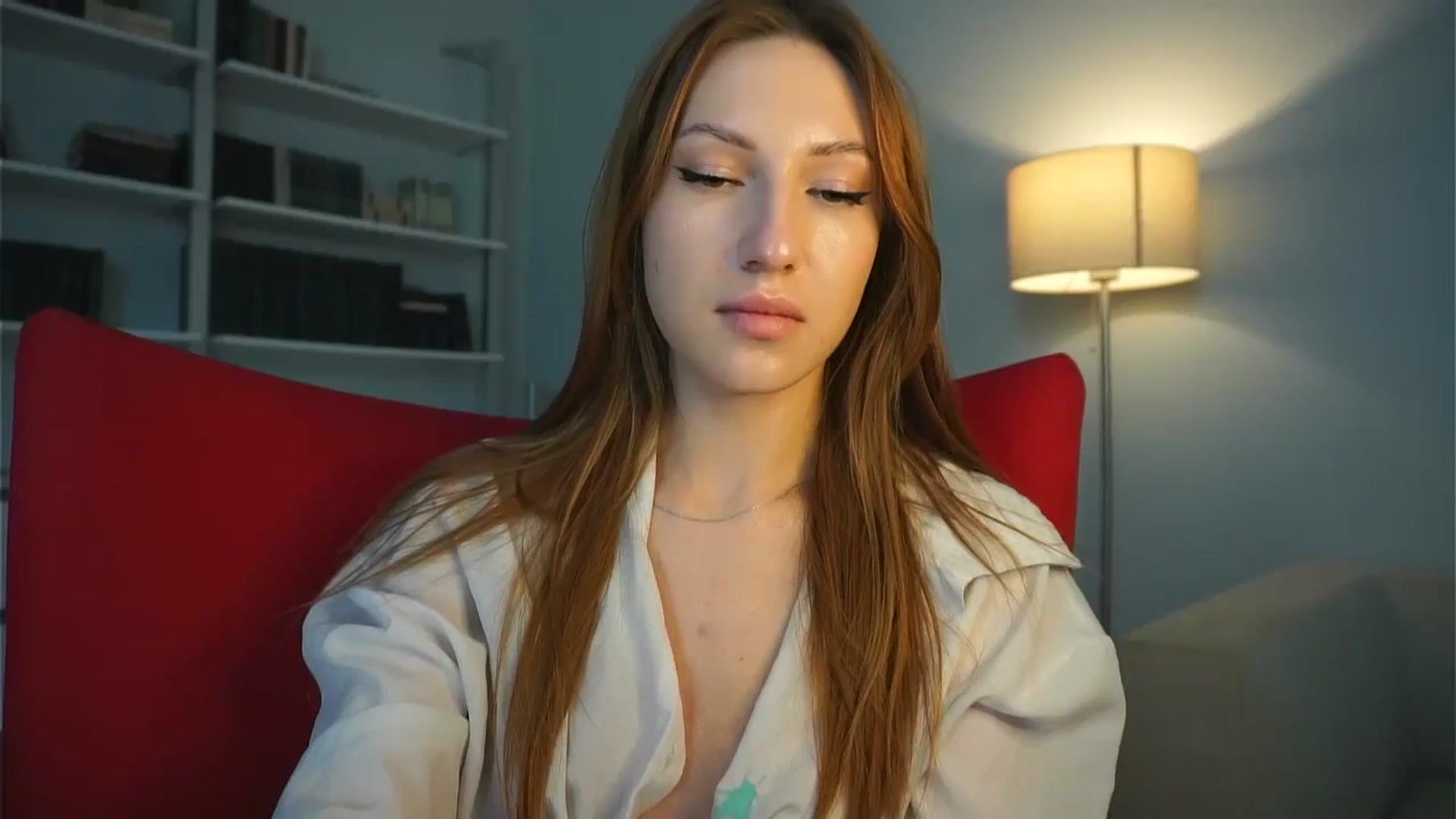 Gallery image thumbnail from LovelyGin's myfreecams stream on, 12/24/2024, 18:44 image 1 of 20