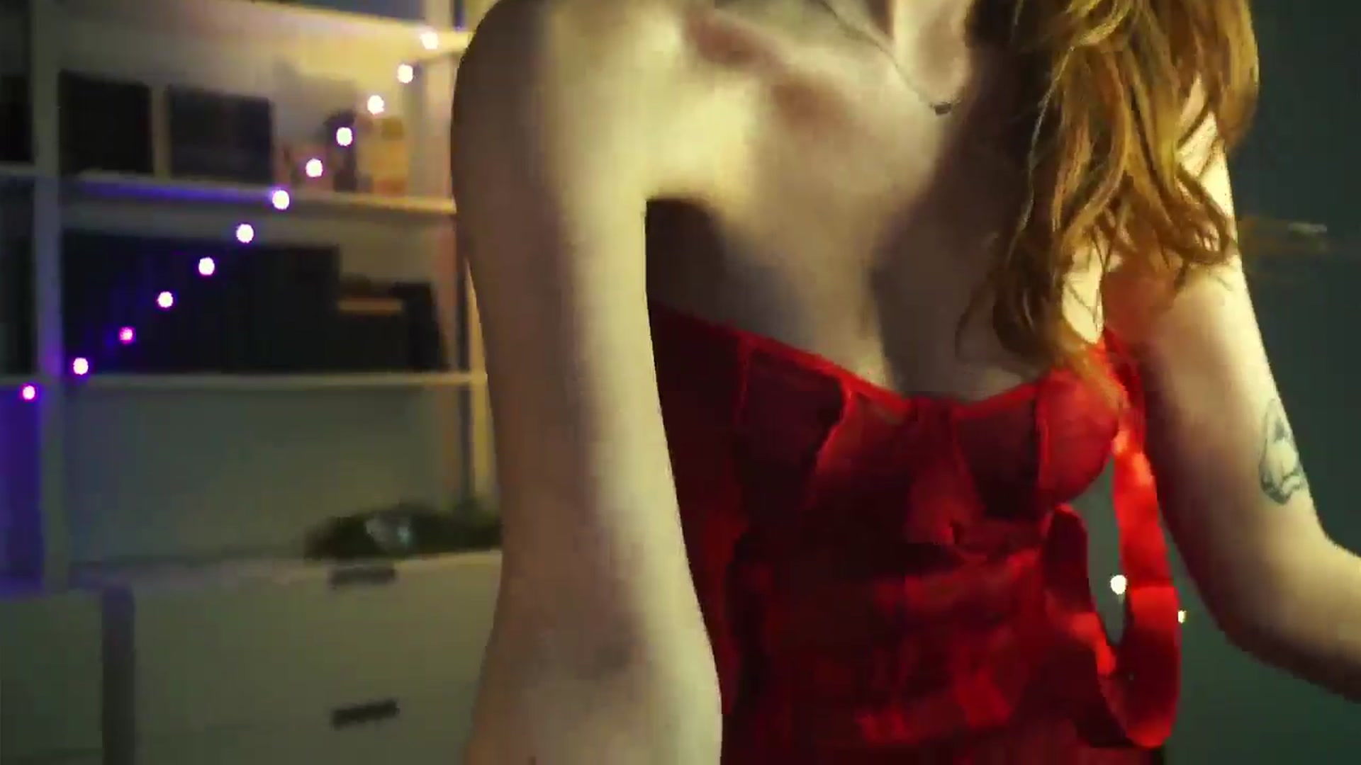 Gallery image thumbnail from LovelyGin's myfreecams stream on, 12/25/2024, 15:06 image 20 of 20
