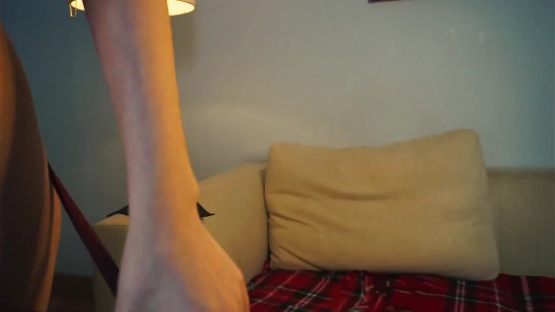 Gallery image thumbnail from LovelyGin's myfreecams stream on, 01/02/2025, 16:03 image 6 of 20