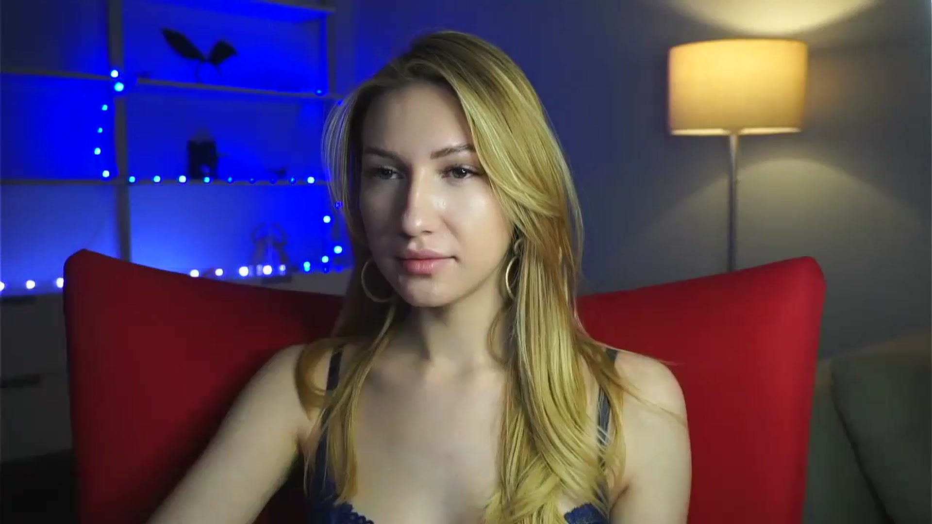 Gallery image thumbnail from LovelyGin's myfreecams stream on, 01/09/2025, 14:23 image 19 of 20