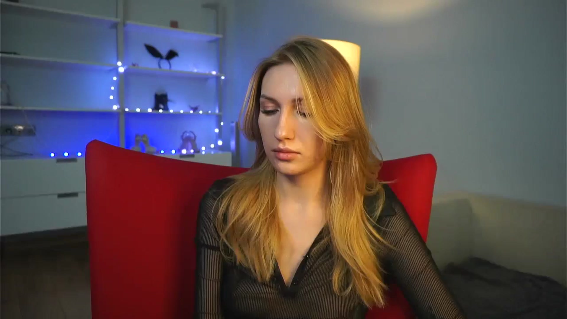 Gallery image thumbnail from LovelyGin's myfreecams stream on, 01/10/2025, 17:46 image 2 of 20