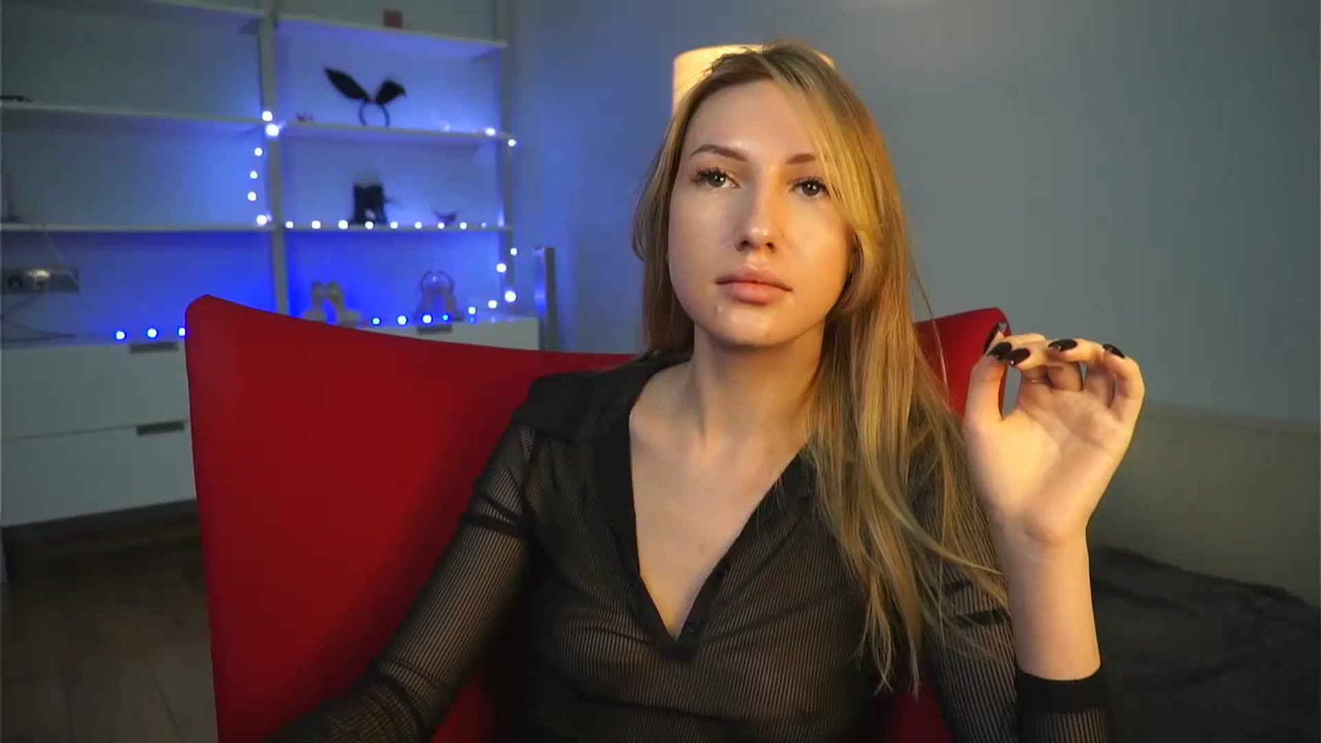 Gallery image thumbnail from LovelyGin's myfreecams stream on, 01/10/2025, 17:46 image 11 of 20