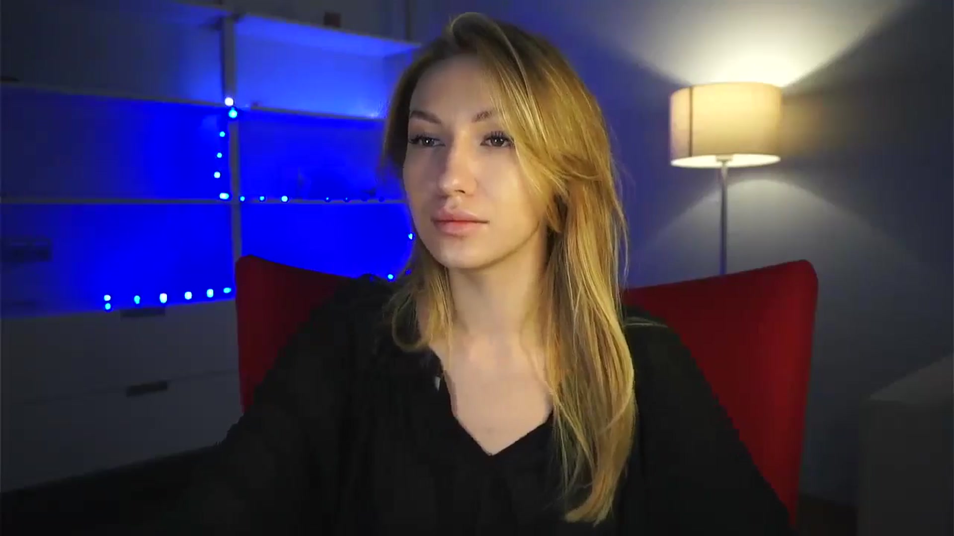 Gallery image thumbnail from LovelyGin's myfreecams stream on, 01/13/2025, 14:16 image 3 of 20