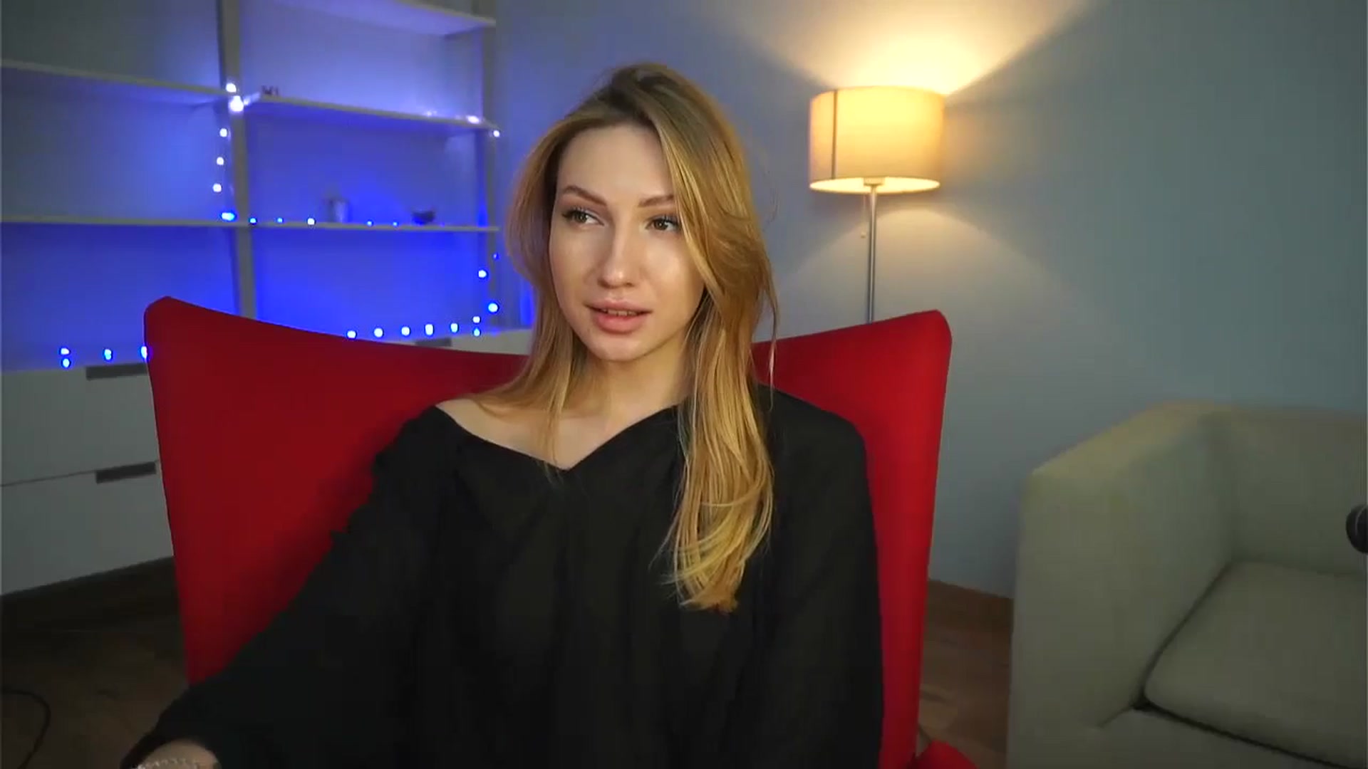 Gallery image thumbnail from LovelyGin's myfreecams stream on, 01/13/2025, 18:48 image 2 of 20