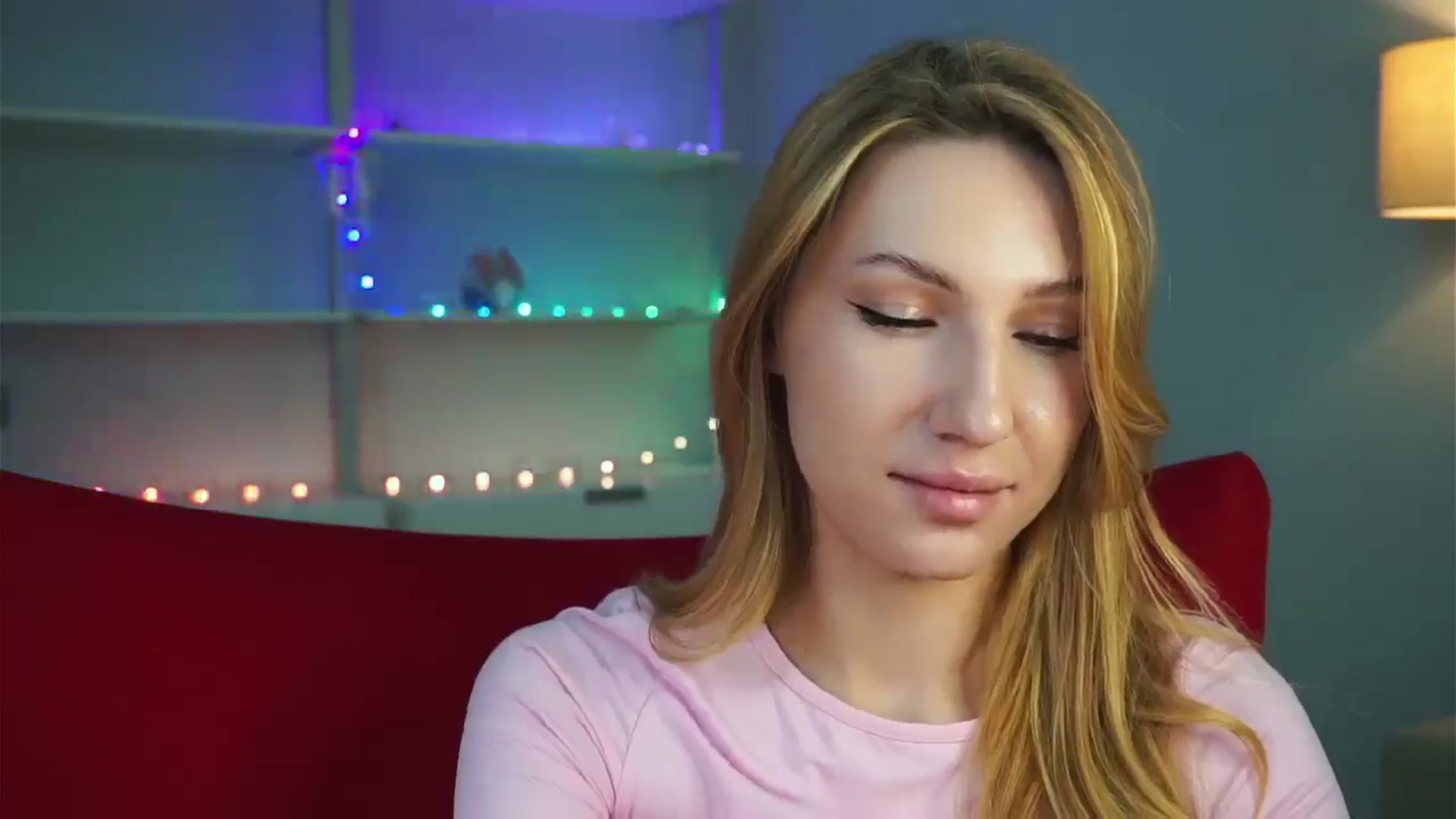 Gallery image thumbnail from LovelyGin's myfreecams stream on, 01/15/2025, 16:56 image 7 of 20