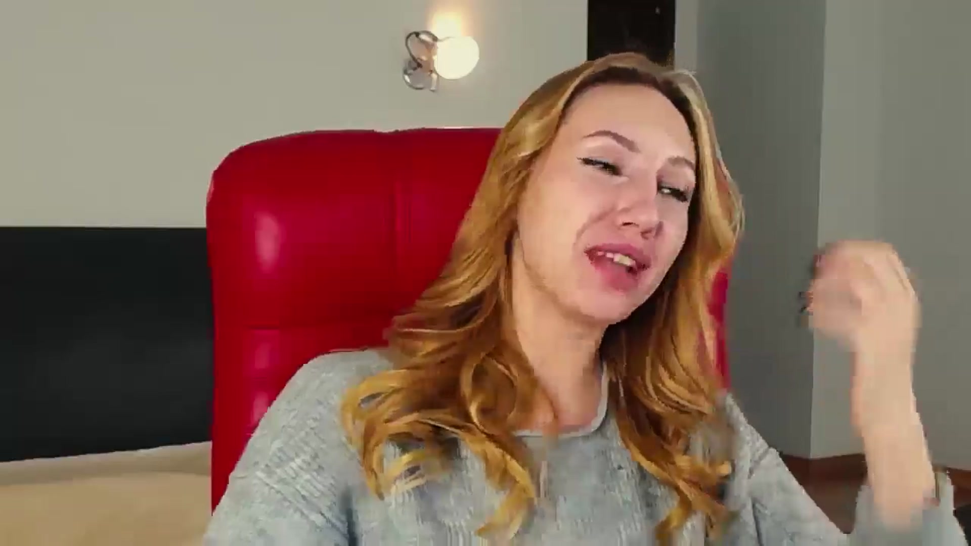 Gallery image thumbnail from LovelyGin's myfreecams stream on, 01/16/2025, 19:06 image 7 of 20