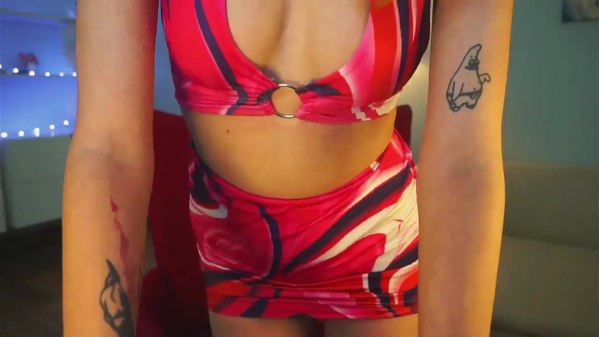 Gallery image thumbnail from LovelyGin's myfreecams stream on, 01/22/2025, 16:27 image 6 of 20