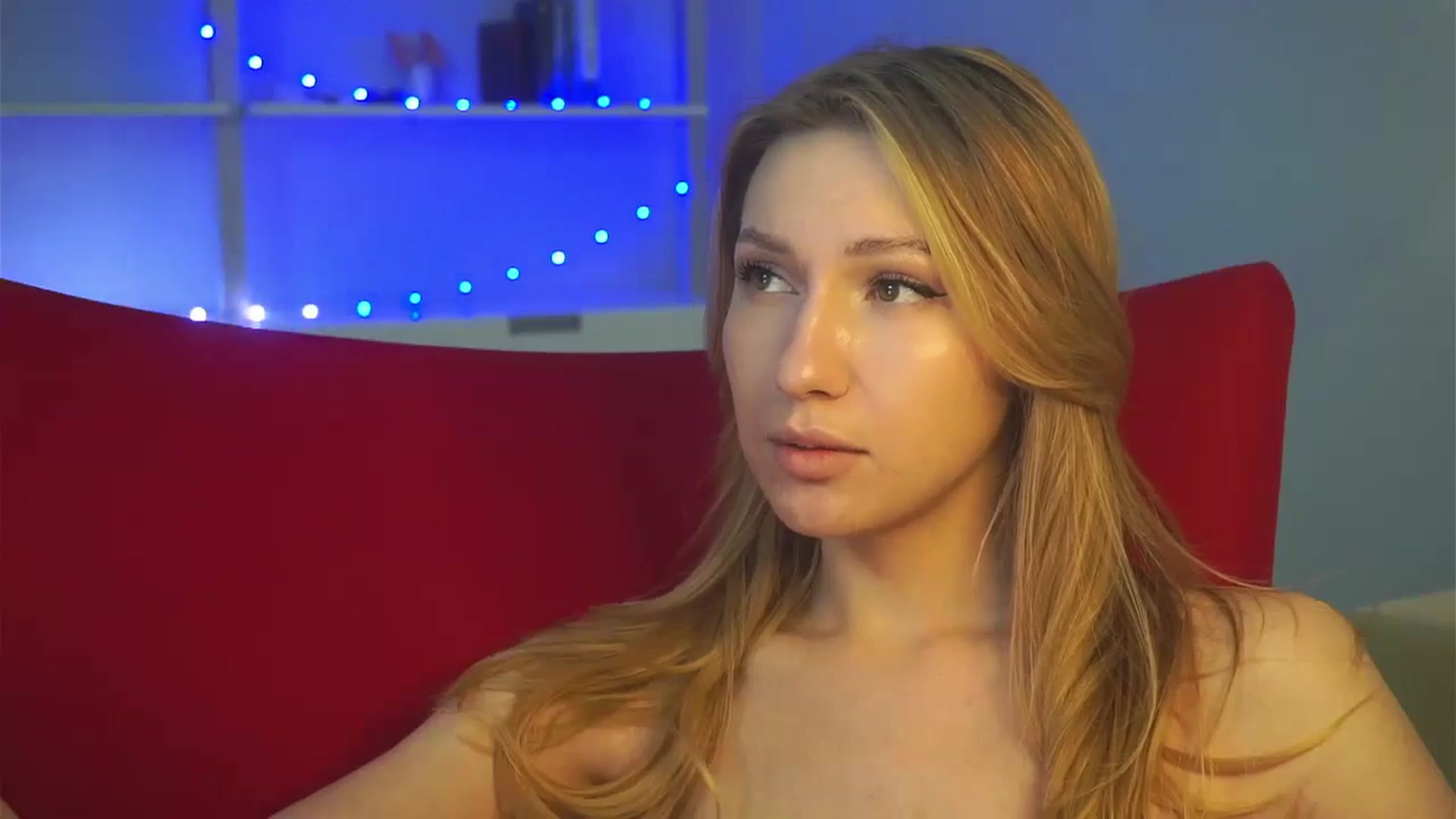 Gallery image thumbnail from LovelyGin's myfreecams stream on, 01/23/2025, 19:34 image 19 of 20