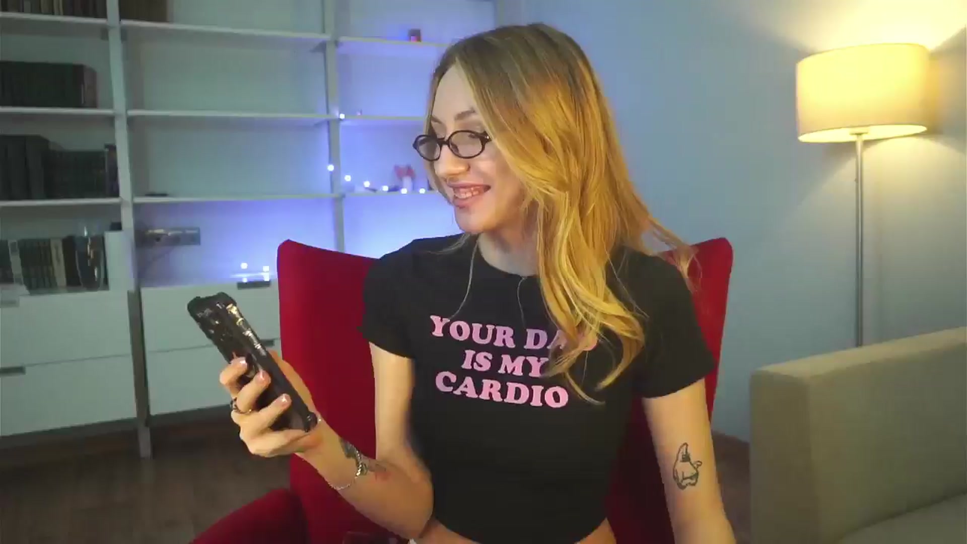 Gallery image thumbnail from LovelyGin's myfreecams stream on, 01/24/2025, 14:46 image 16 of 20