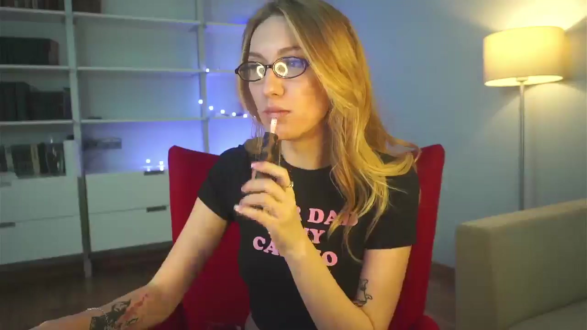 Gallery image thumbnail from LovelyGin's myfreecams stream on, 01/24/2025, 14:46 image 17 of 20