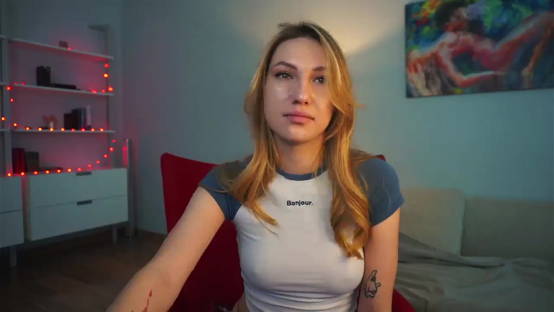 Gallery image thumbnail from LovelyGin's myfreecams stream on, 02/05/2025, 14:02 image 9 of 20