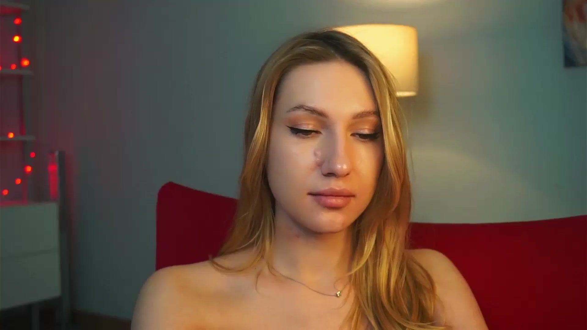 Gallery image thumbnail from LovelyGin's myfreecams stream on, 02/05/2025, 16:57 image 16 of 20