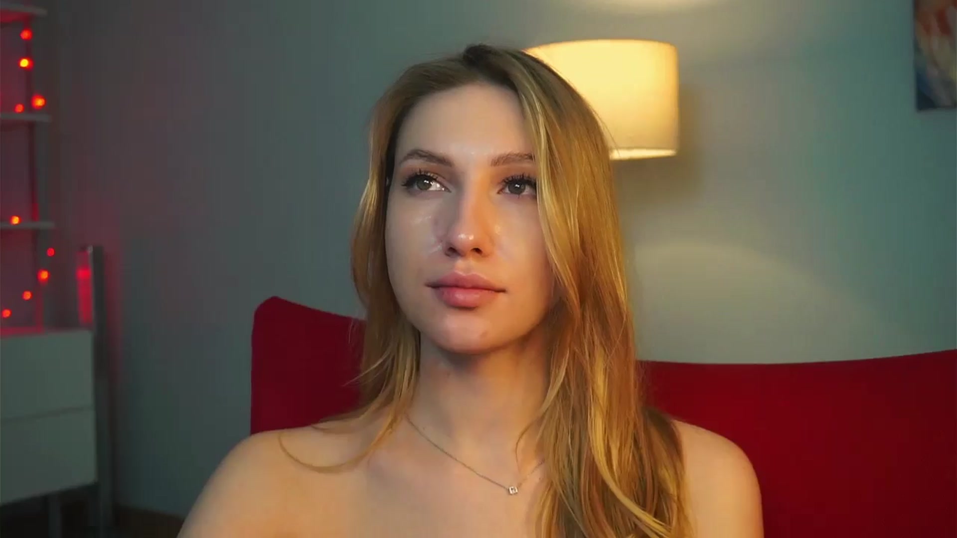 Gallery image thumbnail from LovelyGin's myfreecams stream on, 02/05/2025, 16:57 image 9 of 20