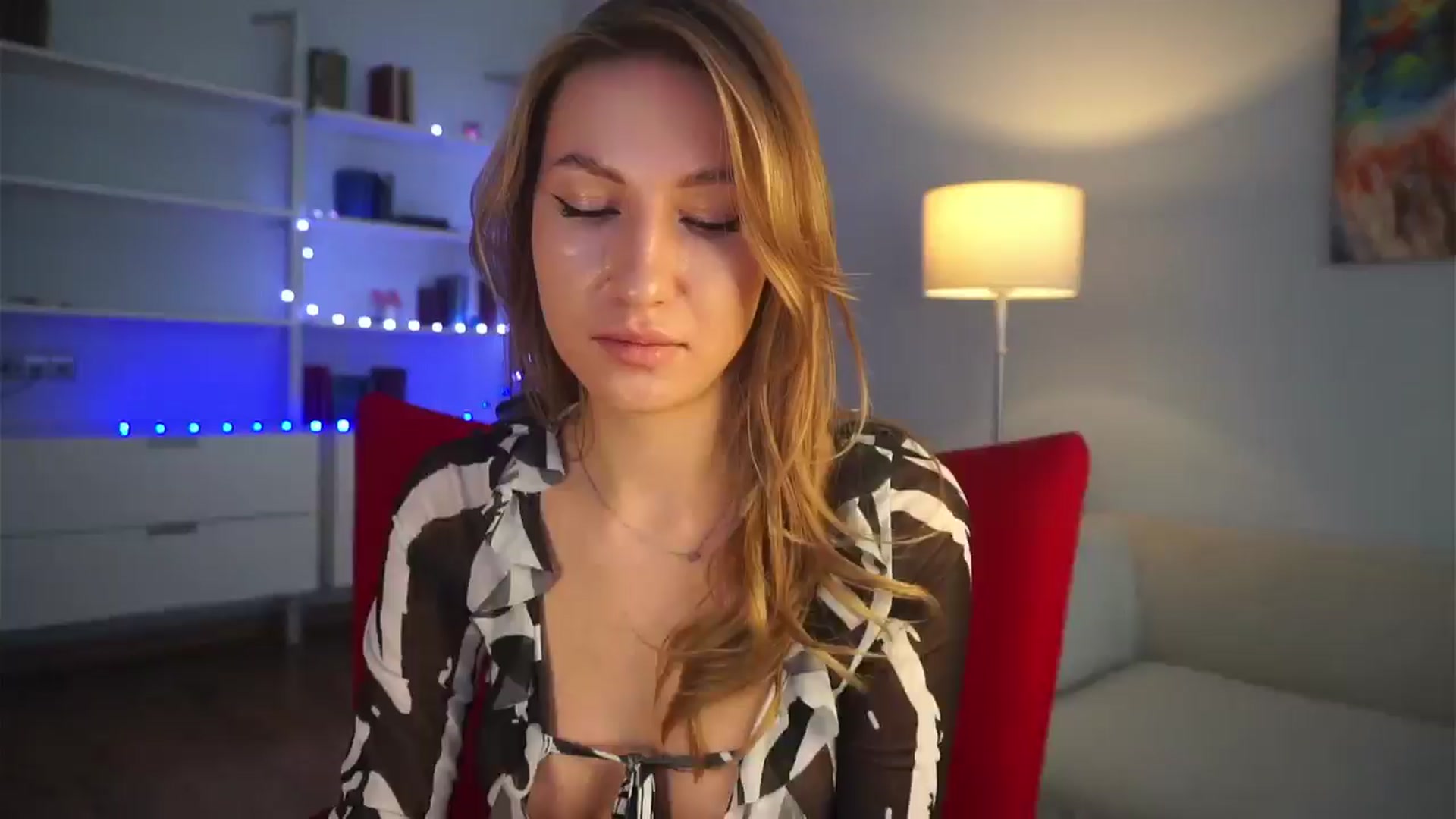 Gallery image thumbnail from LovelyGin's myfreecams stream on, 02/07/2025, 19:20 image 1 of 20