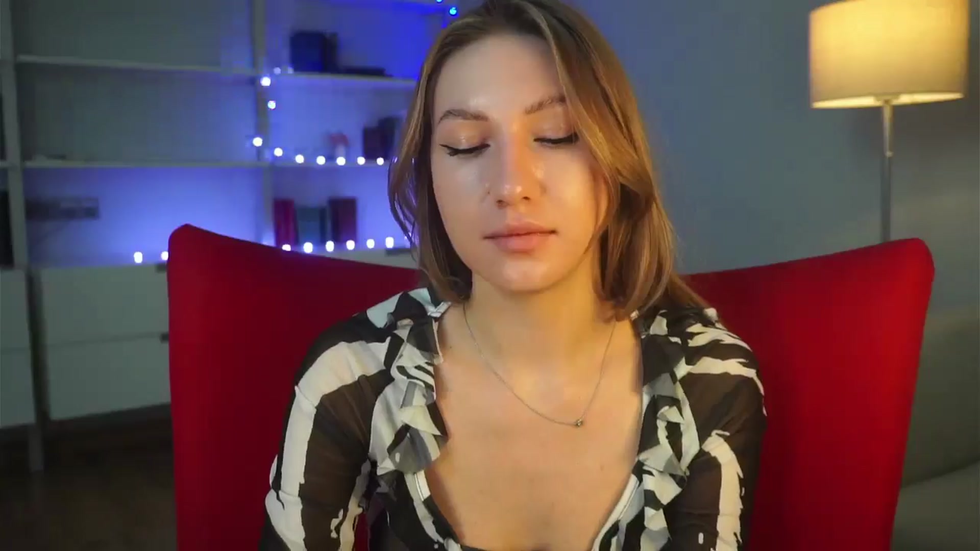 Gallery image thumbnail from LovelyGin's myfreecams stream on, 02/07/2025, 19:20 image 5 of 20