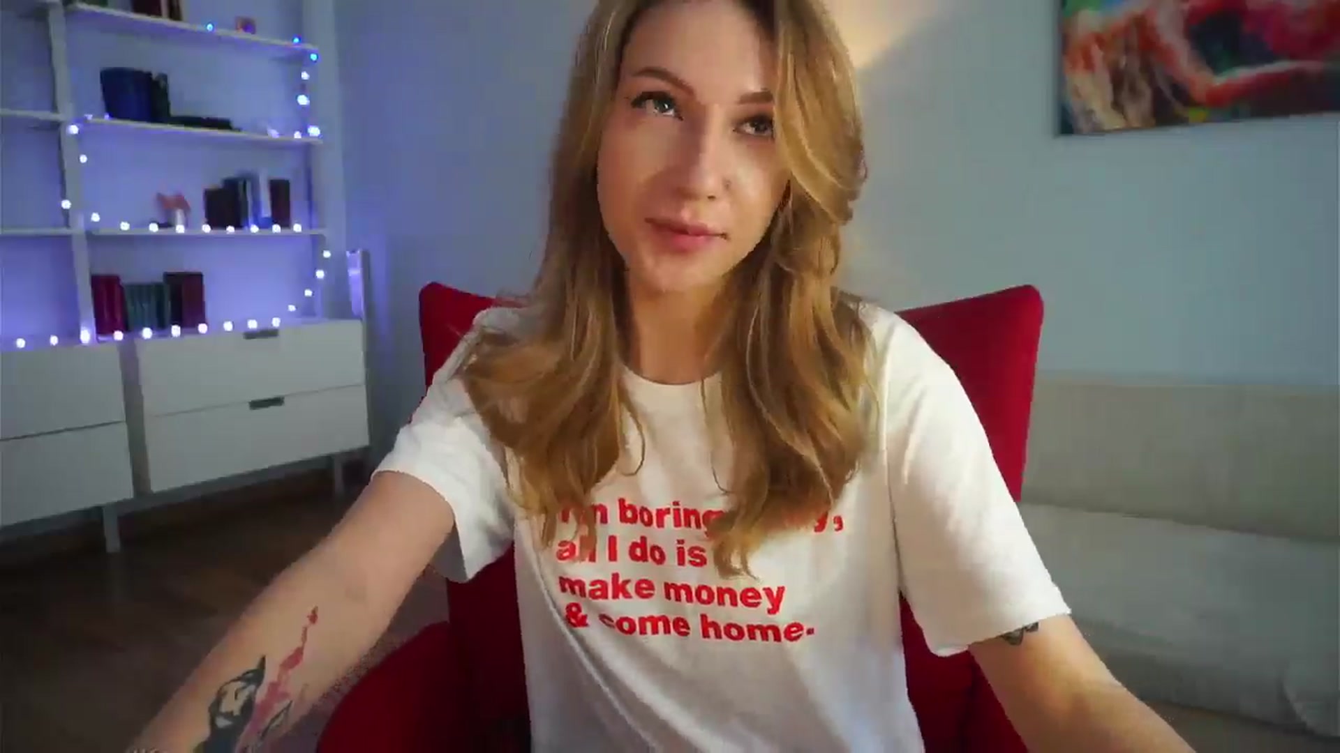 Gallery image thumbnail from LovelyGin's myfreecams stream on, 02/10/2025, 17:25 image 2 of 20