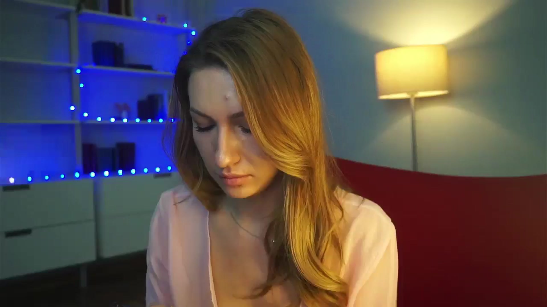 Gallery image thumbnail from LovelyGin's myfreecams stream on, 02/11/2025, 16:34 image 13 of 20