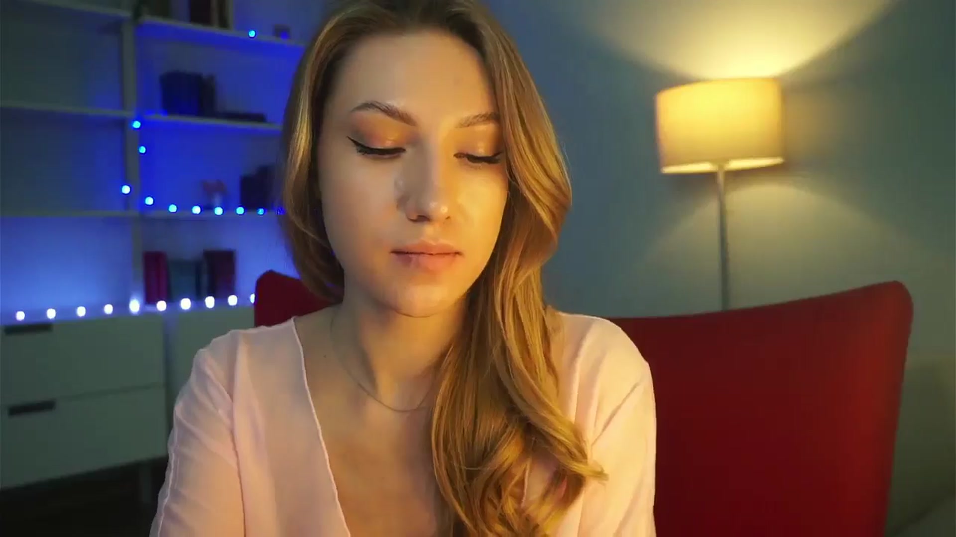 Gallery image thumbnail from LovelyGin's myfreecams stream on, 02/11/2025, 16:34 image 17 of 20