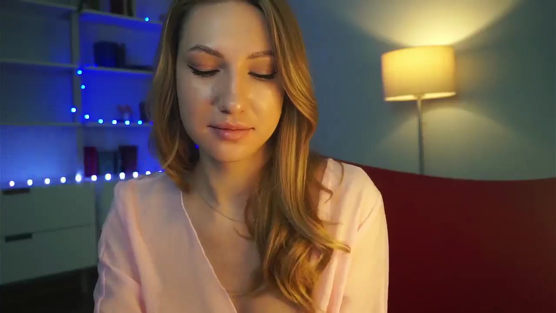 Gallery image thumbnail from LovelyGin's myfreecams stream on, 02/11/2025, 16:34 image 12 of 20