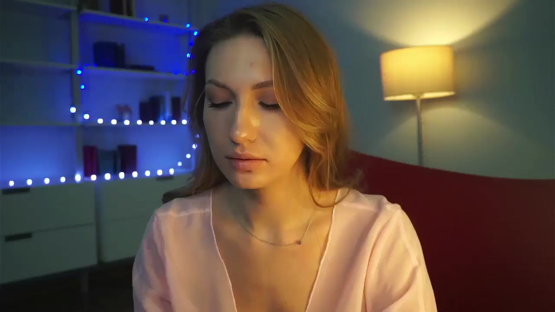 Gallery image thumbnail from LovelyGin's myfreecams stream on, 02/11/2025, 16:34 image 16 of 20