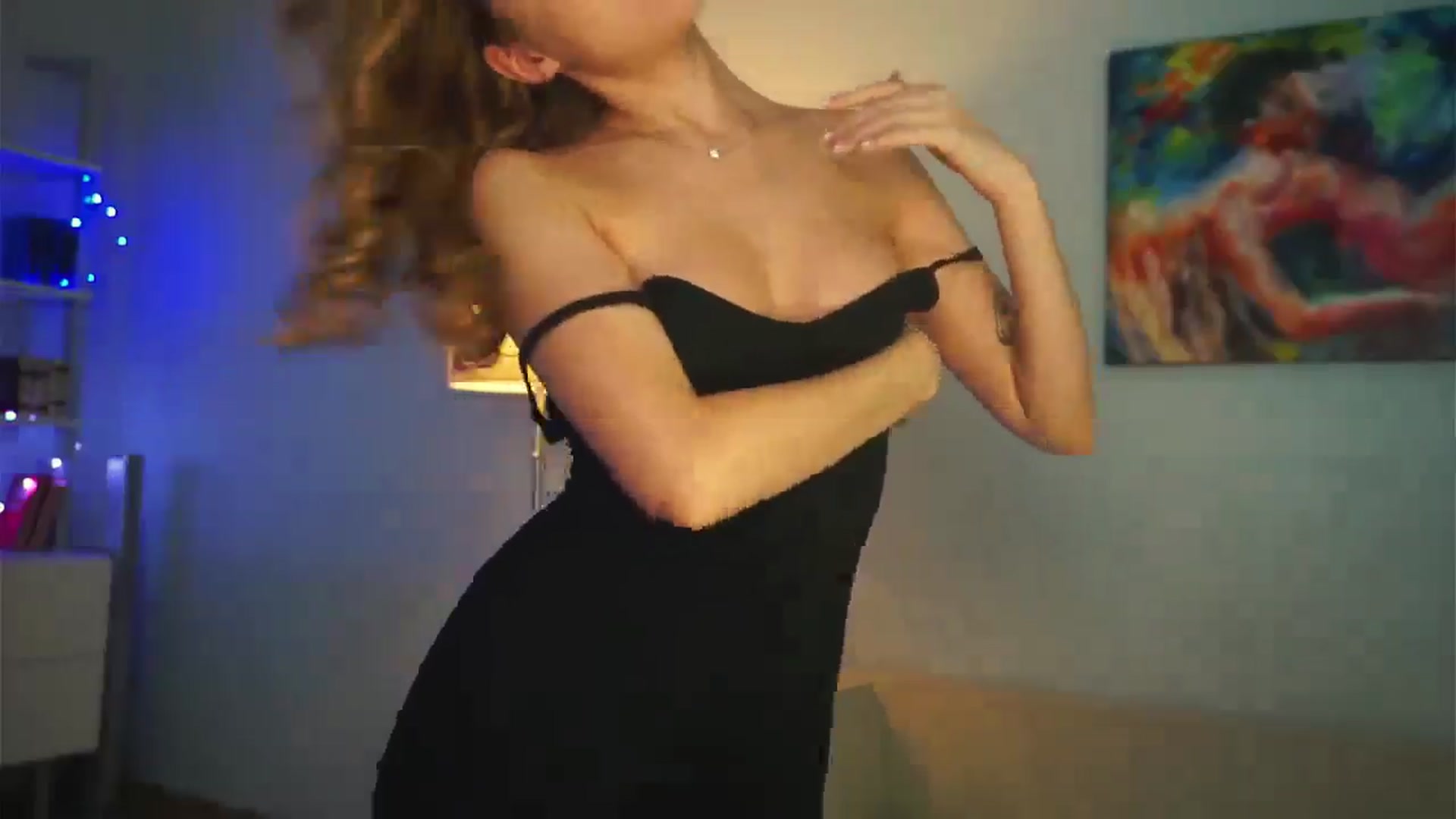 Gallery image thumbnail from LovelyGin's myfreecams stream on, 02/19/2025, 16:57 image 12 of 20