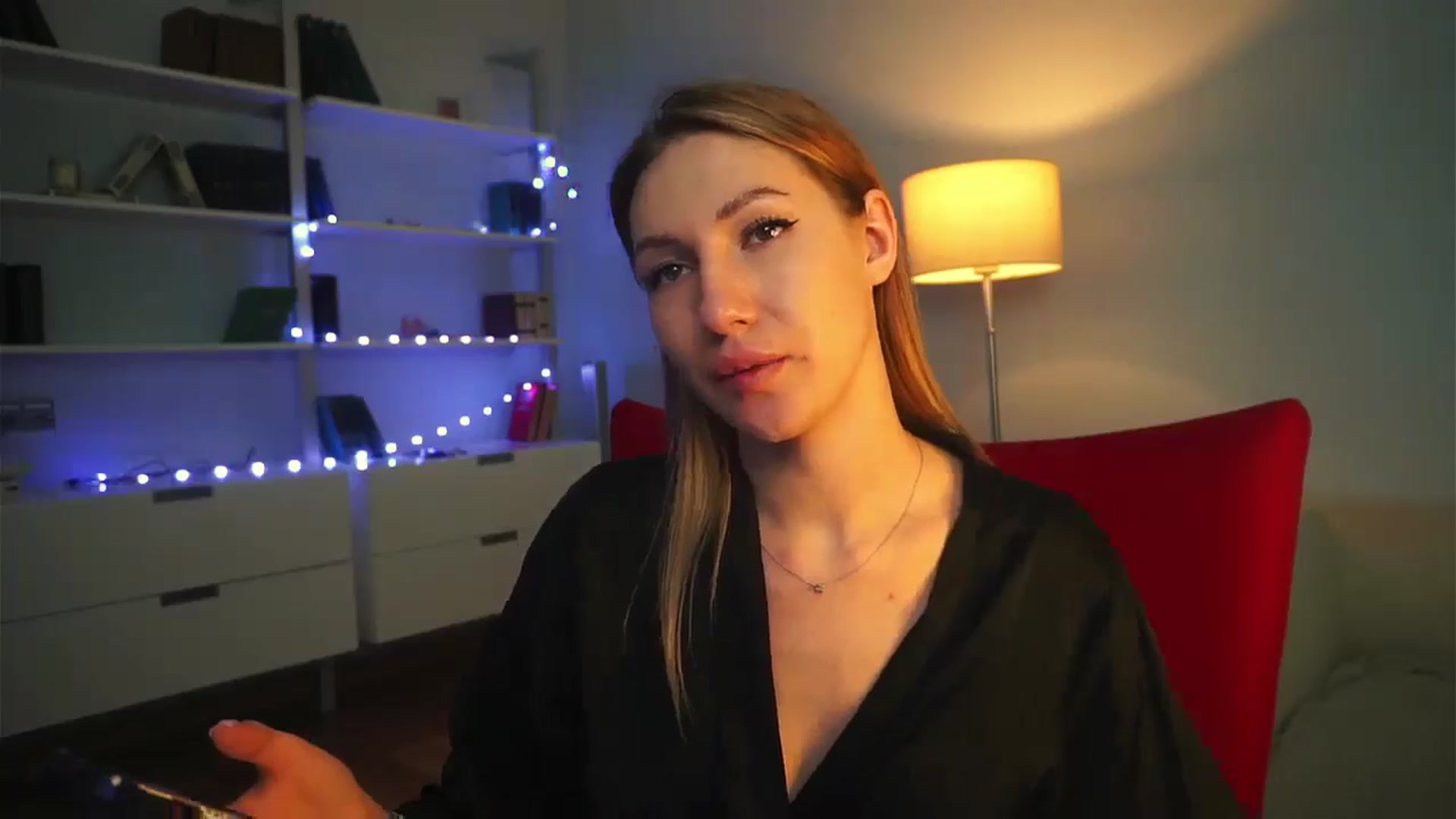 Gallery image thumbnail from LovelyGin's myfreecams stream on, 02/21/2025, 20:08 image 4 of 20