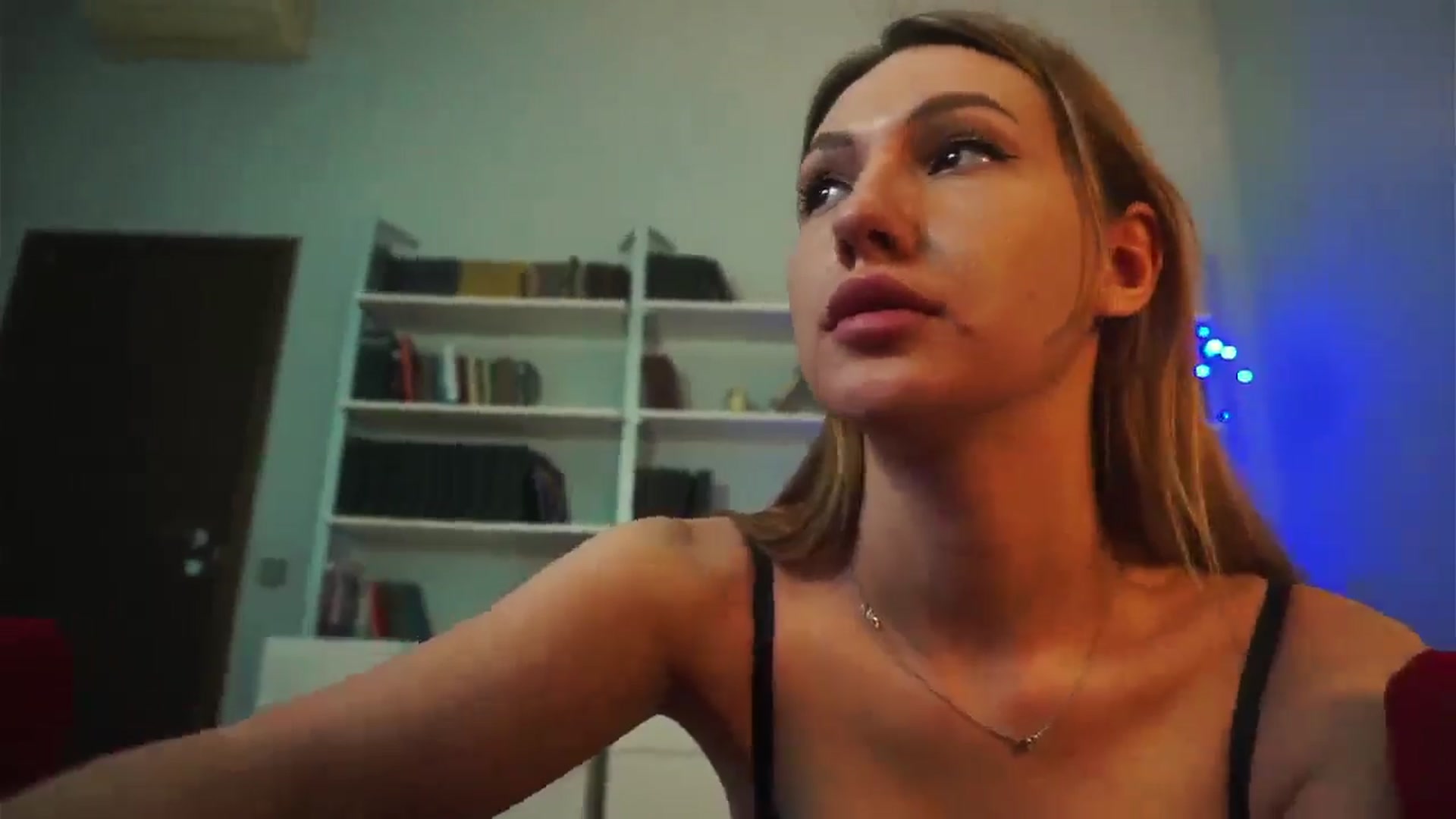Gallery image thumbnail from LovelyGin's myfreecams stream on, 02/21/2025, 20:08 image 16 of 20