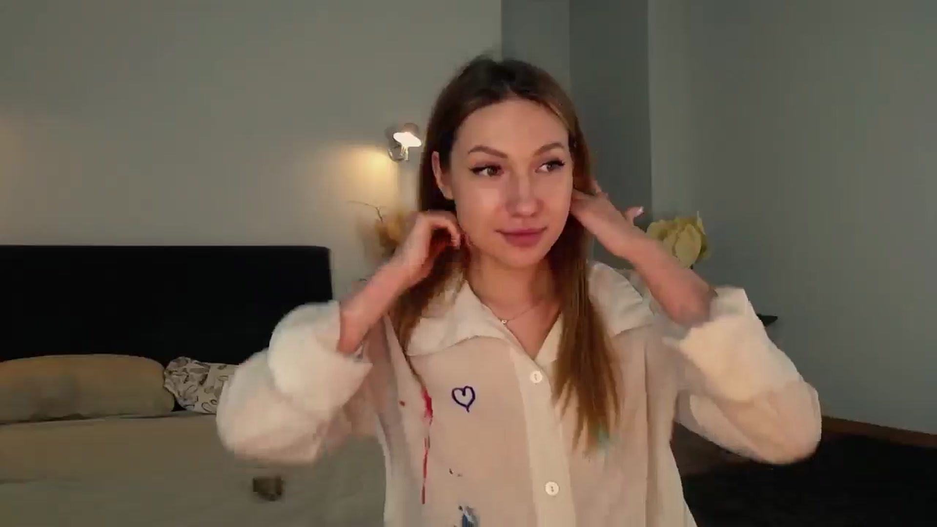 Gallery image thumbnail from LovelyGin's myfreecams stream on, 02/24/2025, 20:12 image 12 of 20