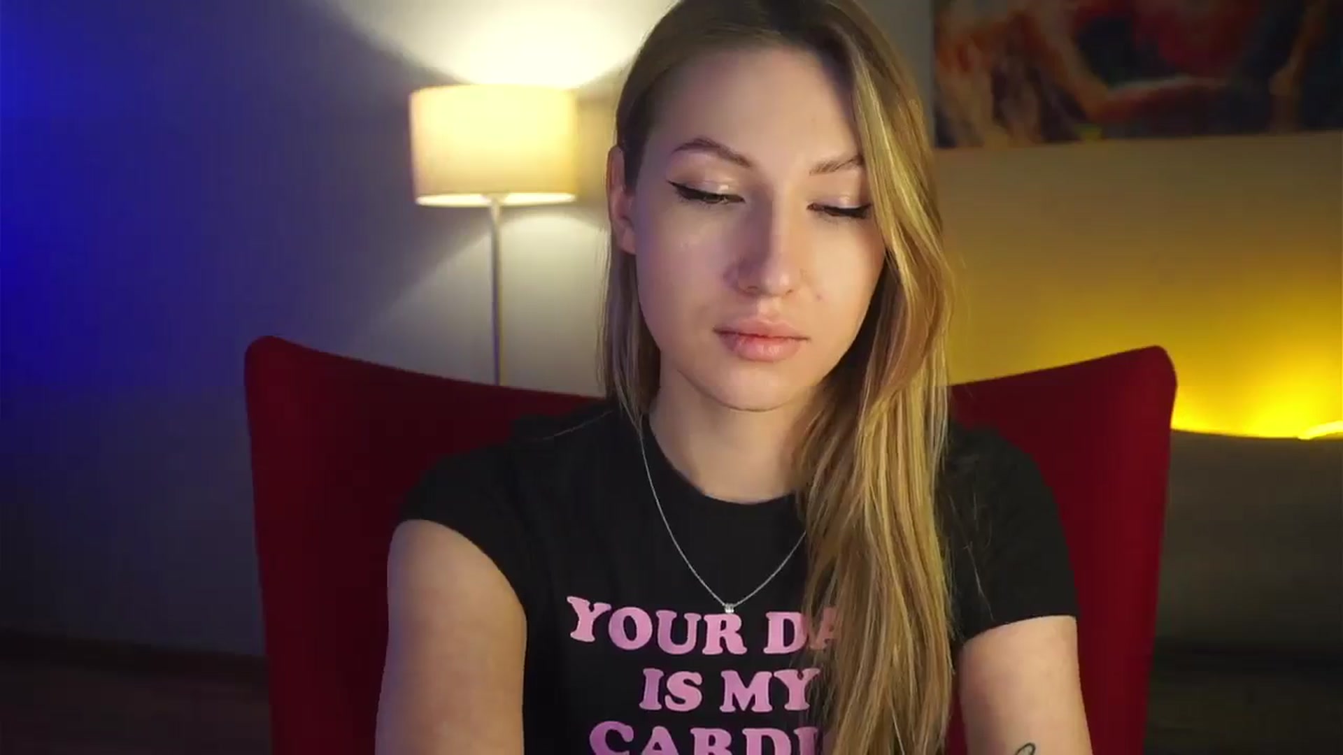 Gallery image thumbnail from LovelyGin's myfreecams stream on, 03/03/2025, 17:08 image 15 of 20
