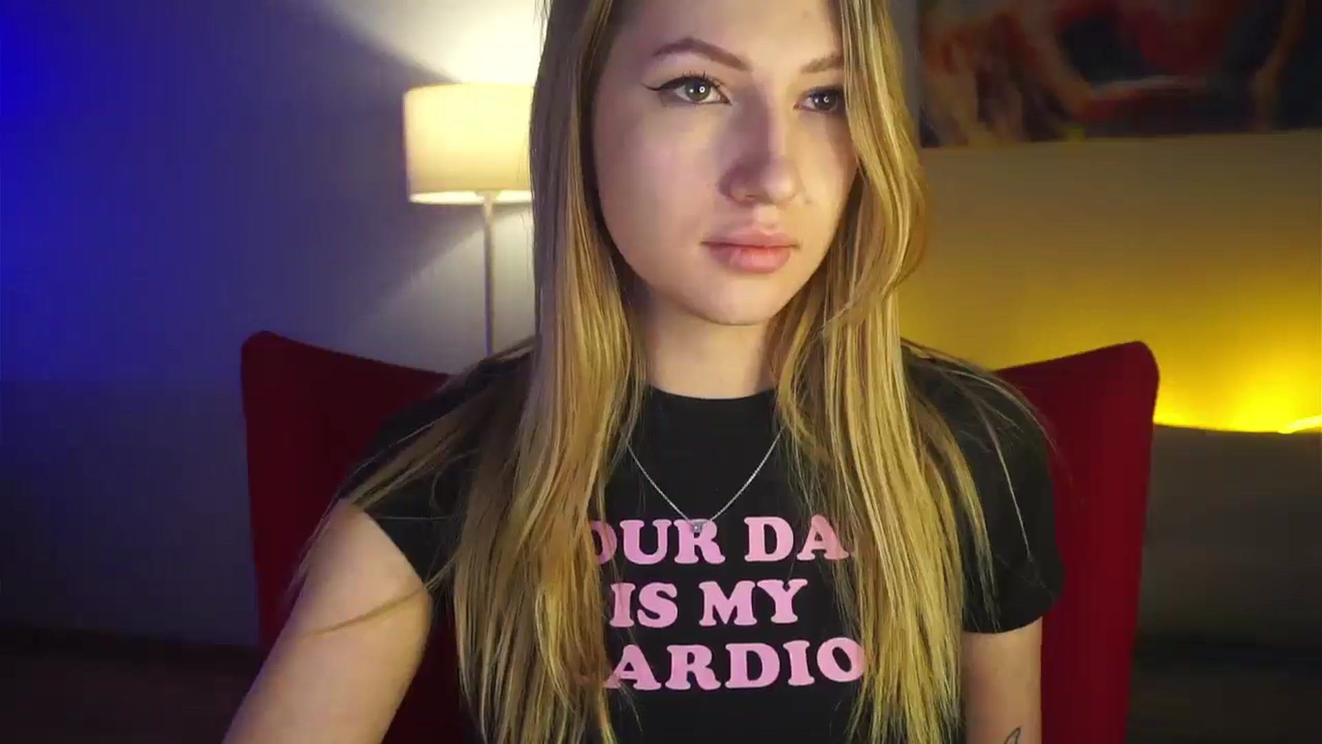 Gallery image thumbnail from LovelyGin's myfreecams stream on, 03/03/2025, 17:08 image 10 of 20