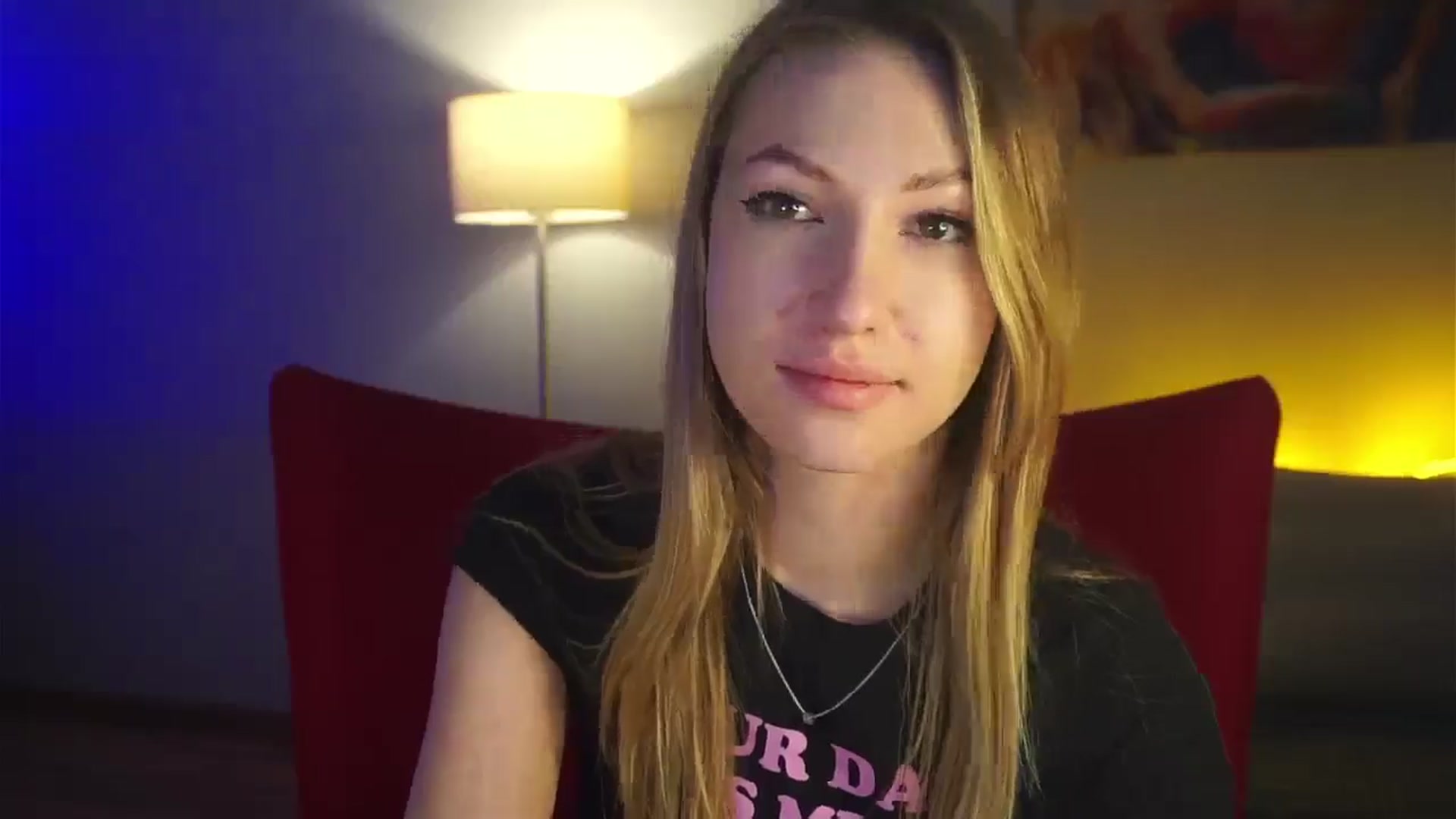 Gallery image thumbnail from LovelyGin's myfreecams stream on, 03/03/2025, 17:08 image 3 of 20