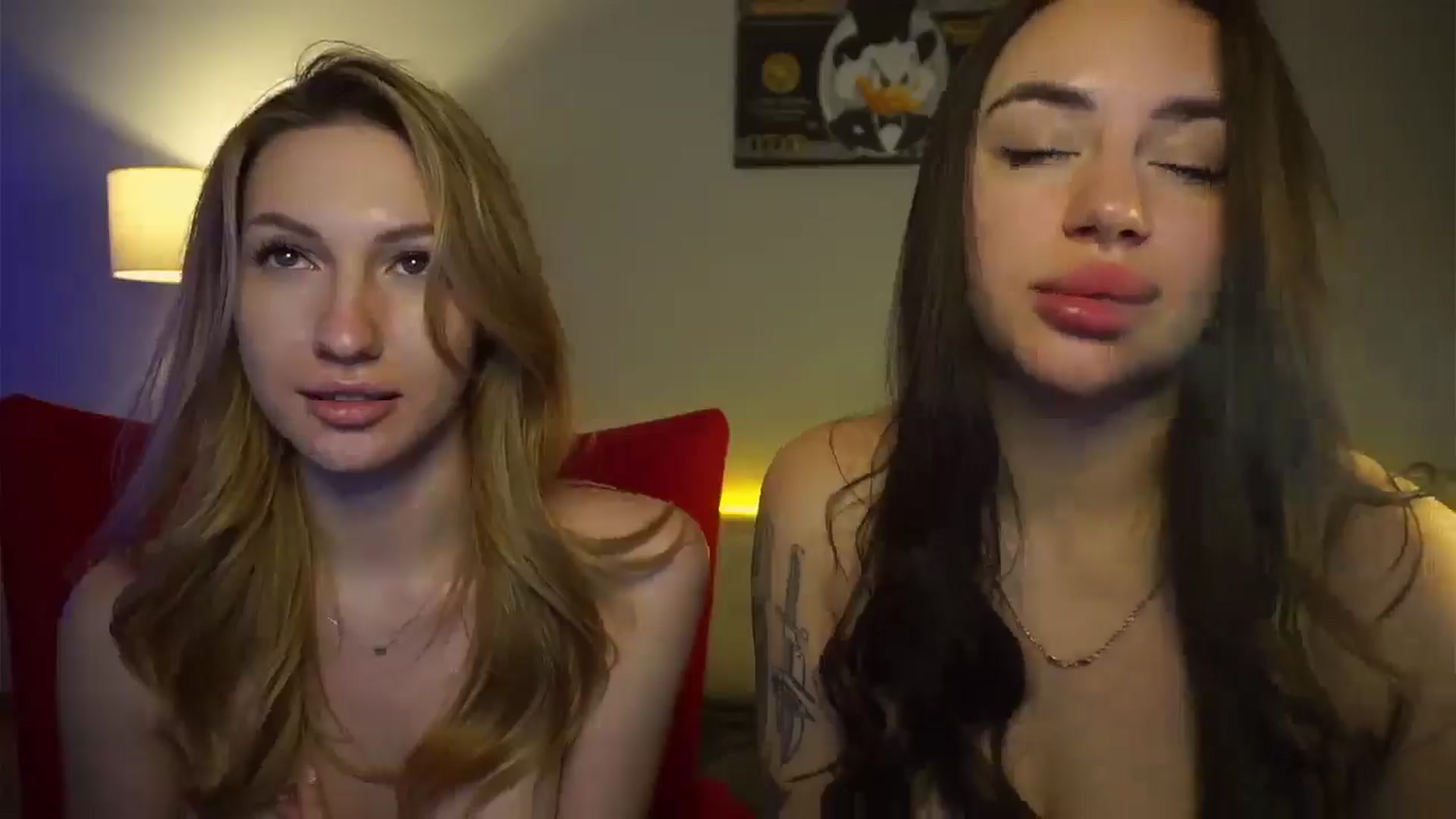 Gallery image thumbnail from LovelyGin's myfreecams stream on, 03/05/2025, 19:29 image 15 of 20