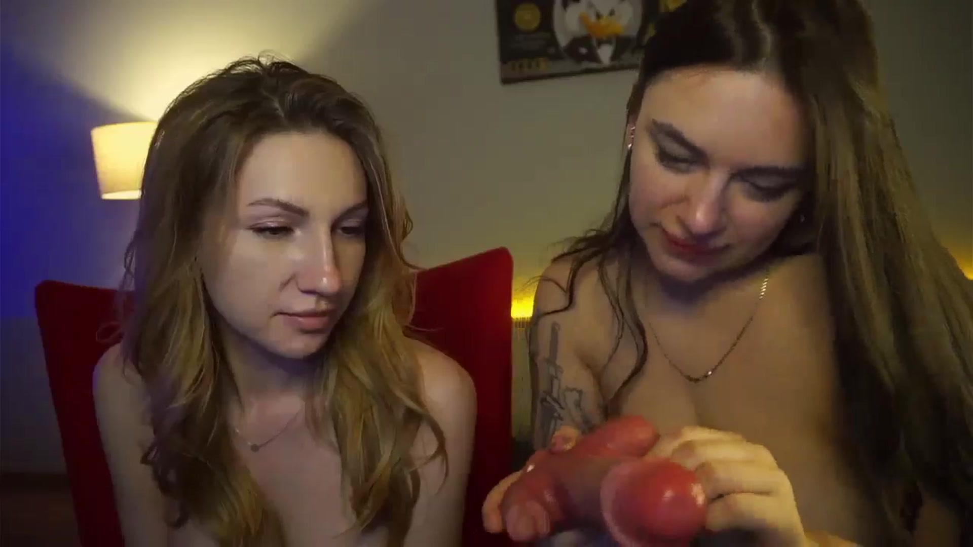 Gallery image thumbnail from LovelyGin's myfreecams stream on, 03/05/2025, 19:29 image 13 of 20