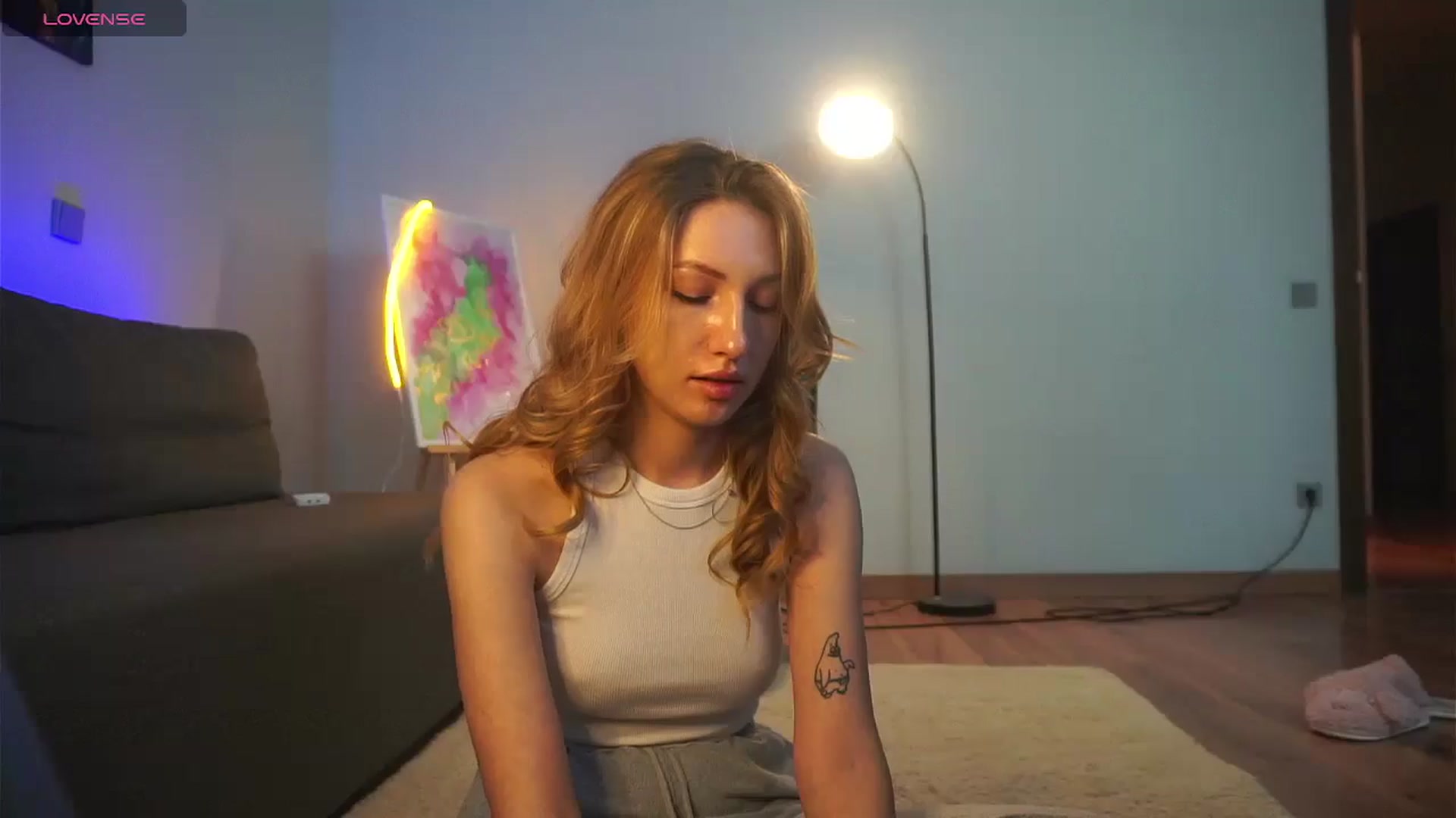 Gallery image thumbnail from LovelyGin's myfreecams stream on, 03/14/2025, 15:20 image 8 of 20