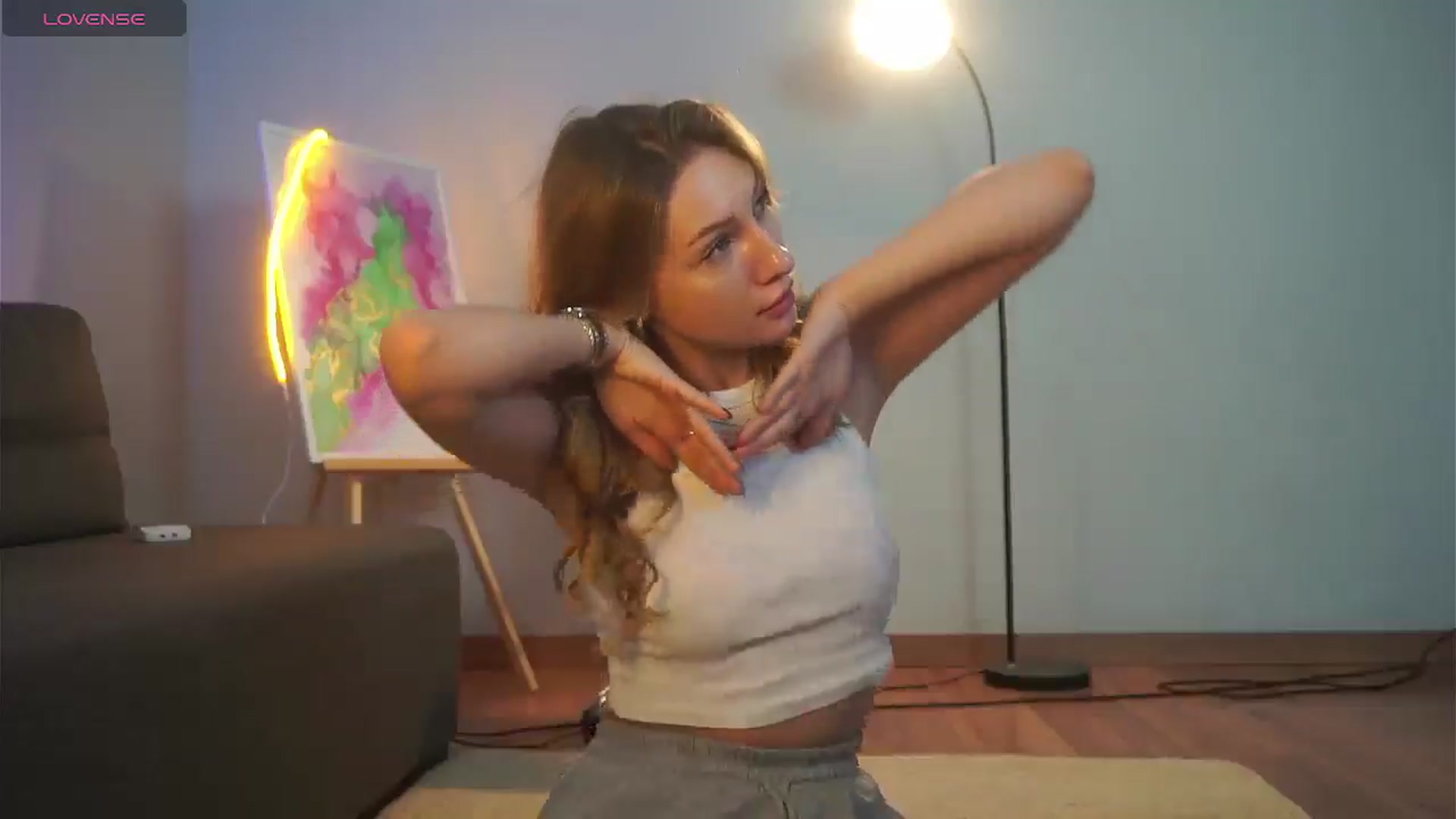 Gallery image thumbnail from LovelyGin's myfreecams stream on, 03/14/2025, 15:20 image 10 of 20
